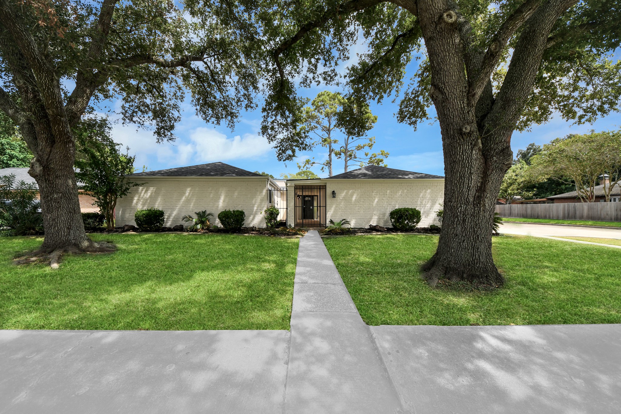 2302 Quail Valley East Drive Property Photo 43