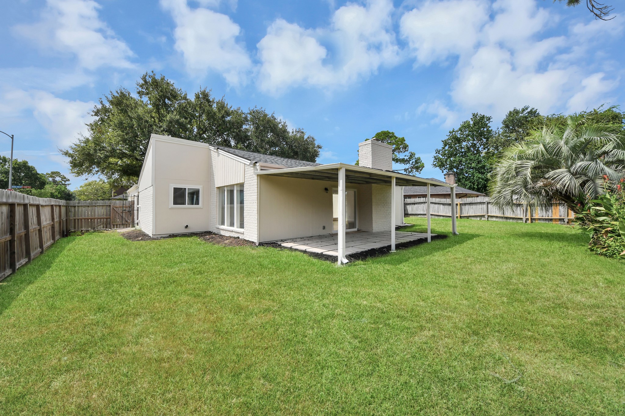2302 Quail Valley East Drive Property Photo 44