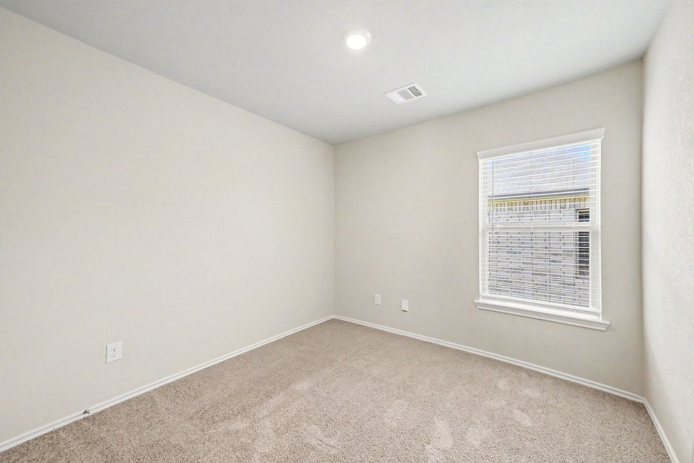 260 Gallant Front Trail Property Photo 14