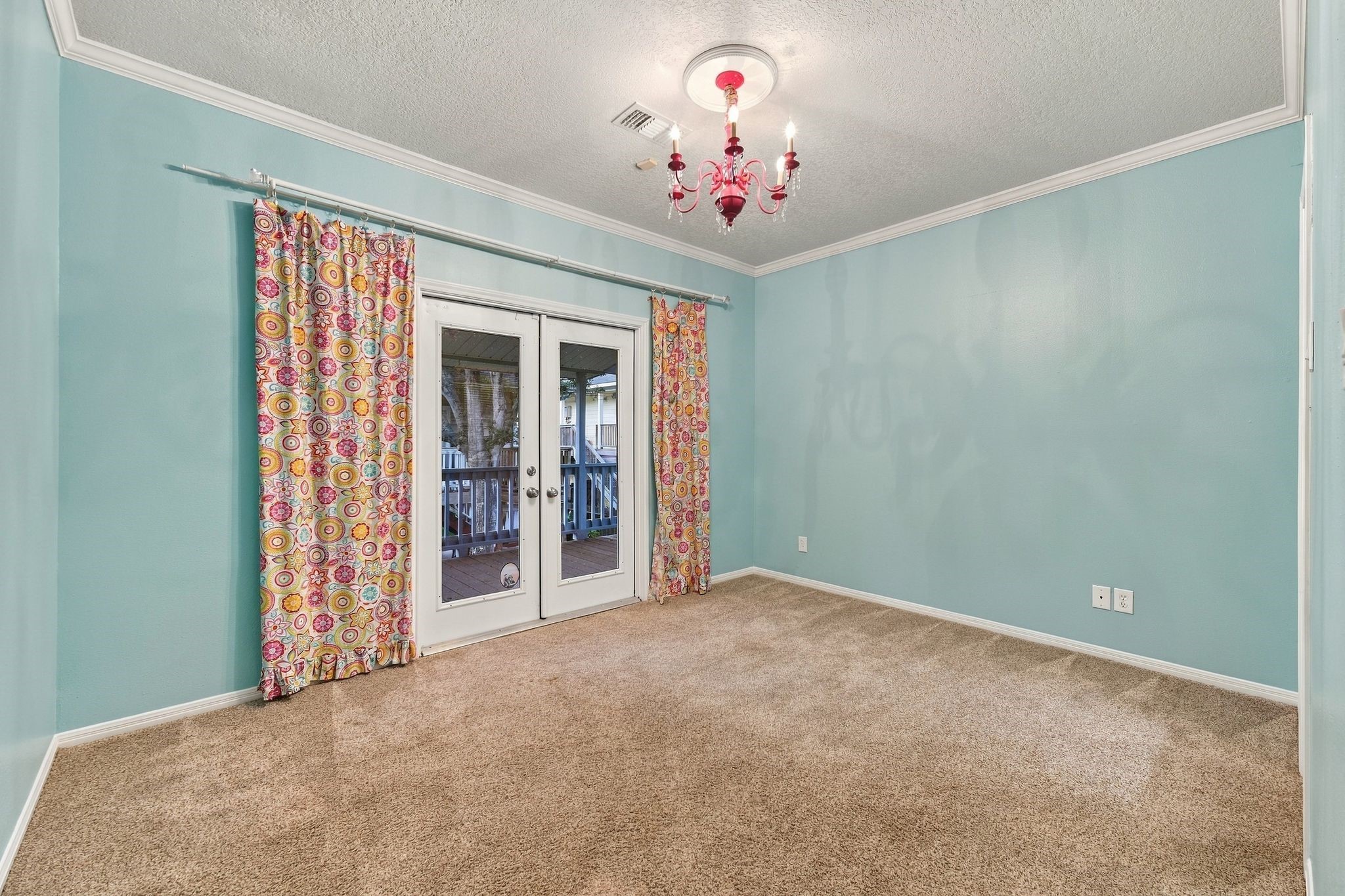 920 Grove Road Property Photo 23
