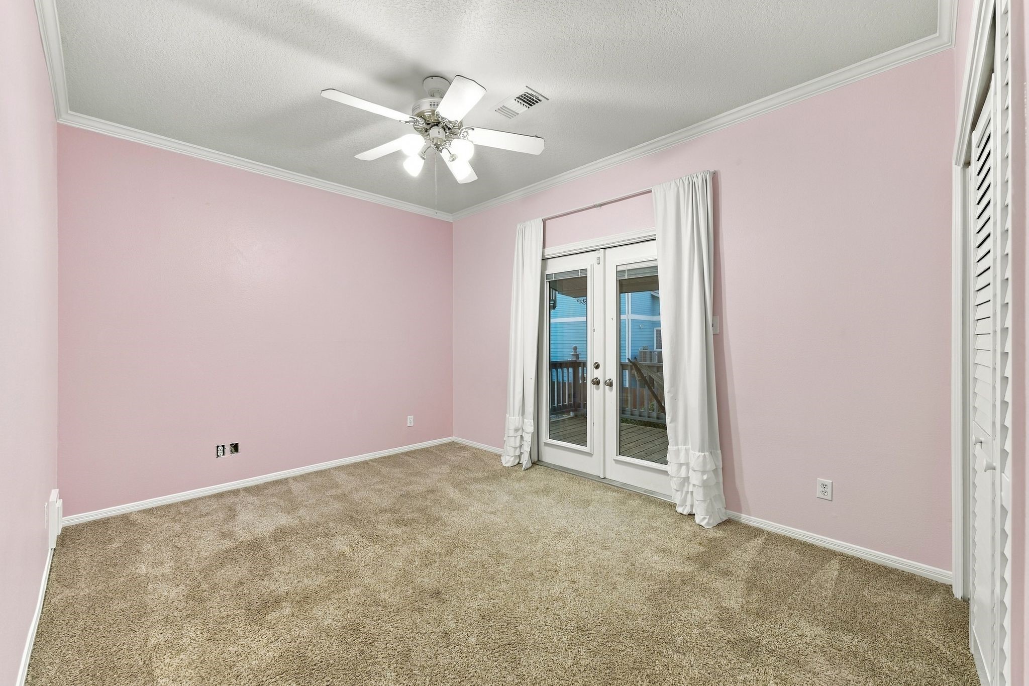 920 Grove Road Property Photo 25