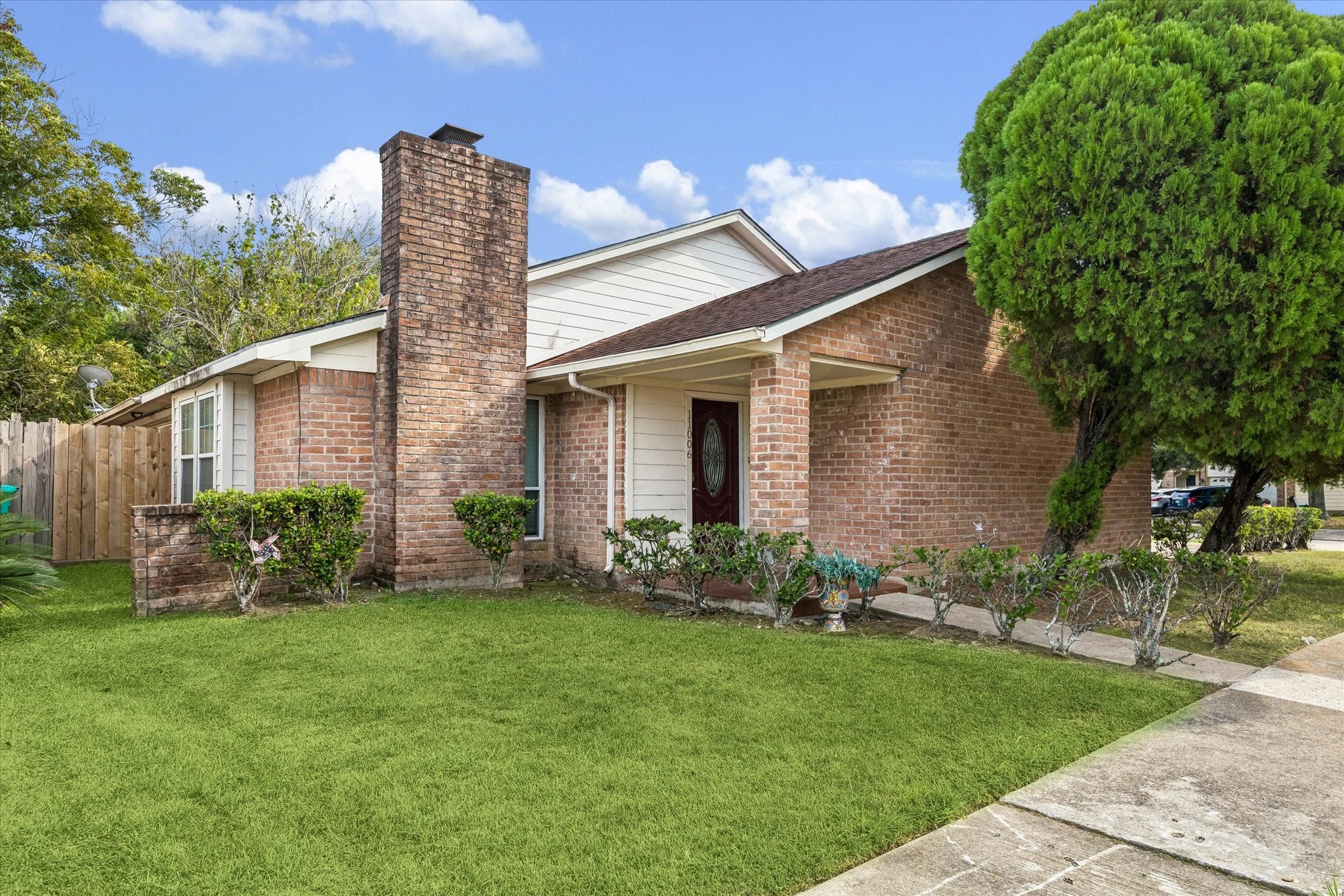 11006 Kirkwell Drive Property Photo 1