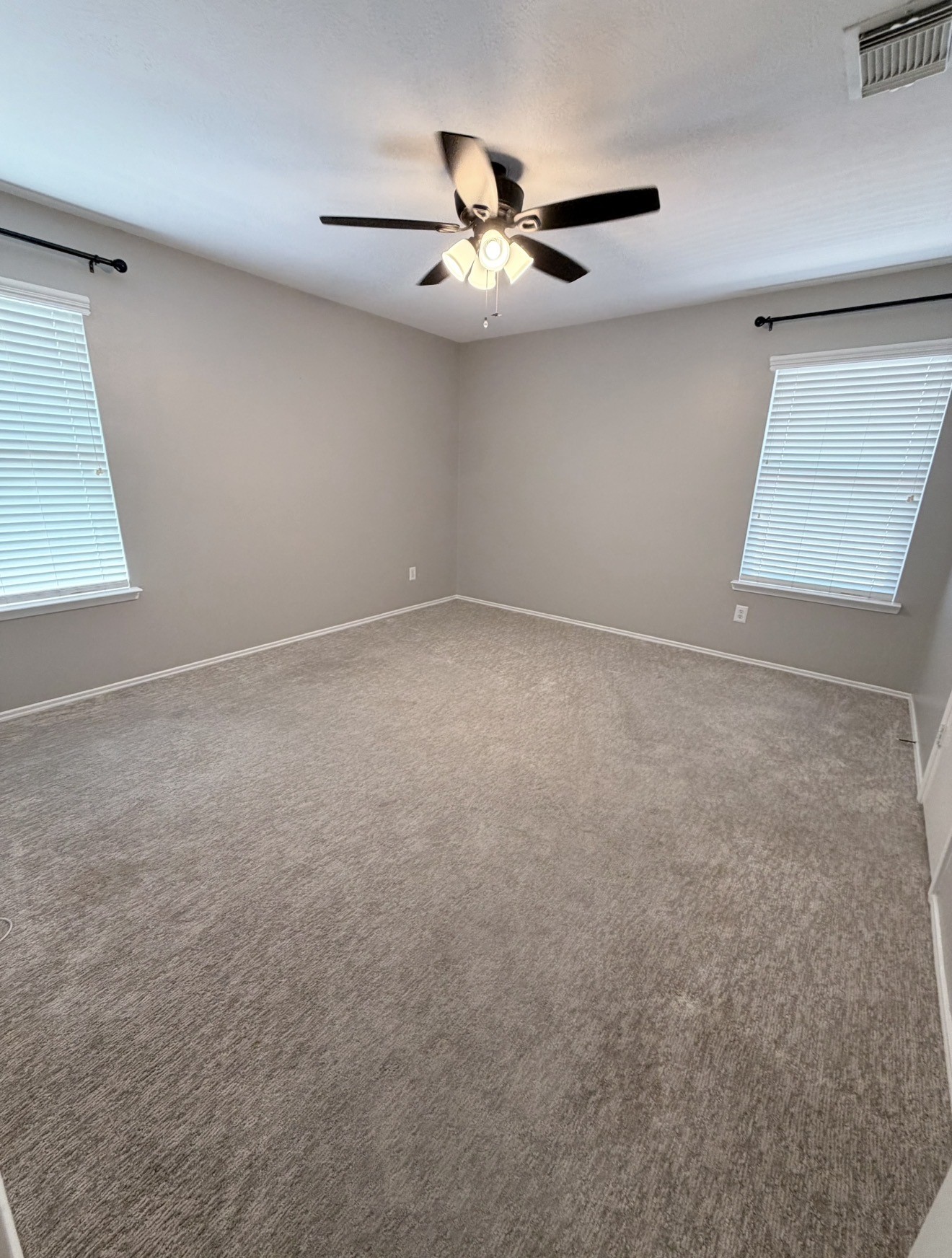 7739 Hunters Peak Lane Property Photo 11