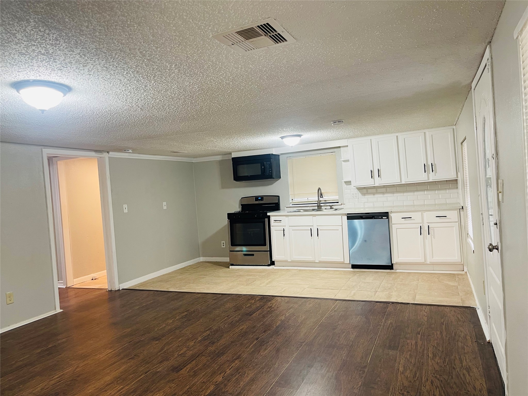 166 Sycamore Street Property Photo 10