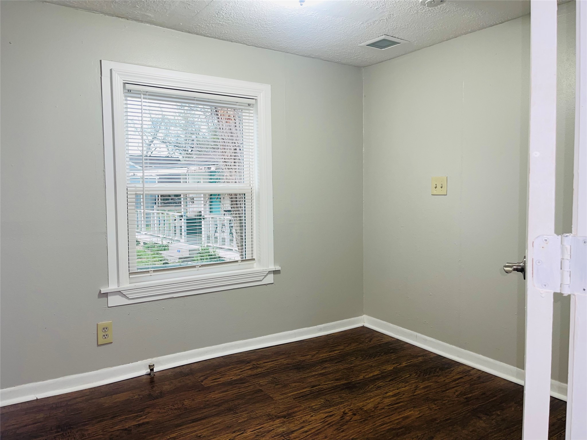 166 Sycamore Street Property Photo 15