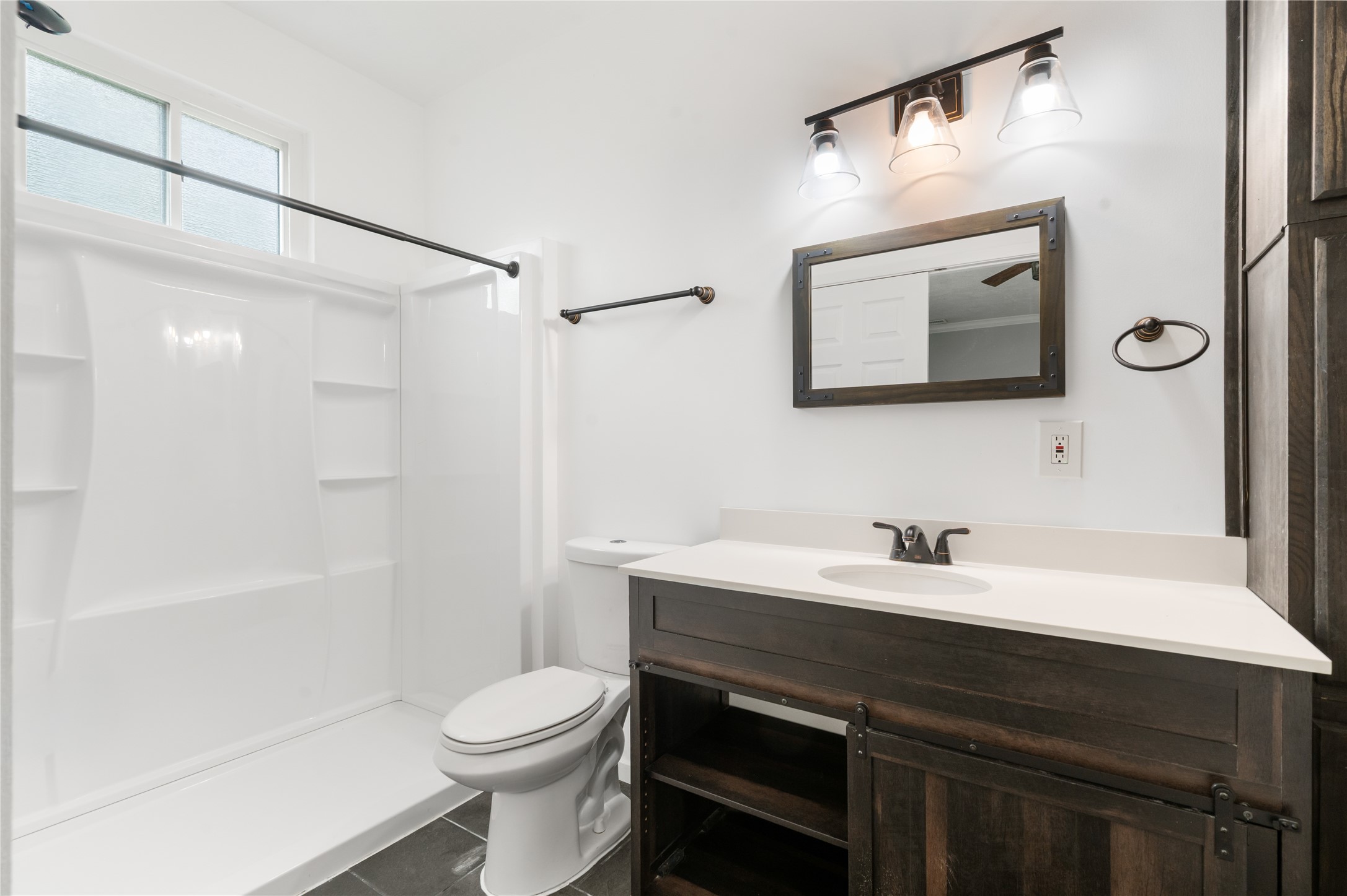 15619 Boulder Oaks Drive Property Photo 17