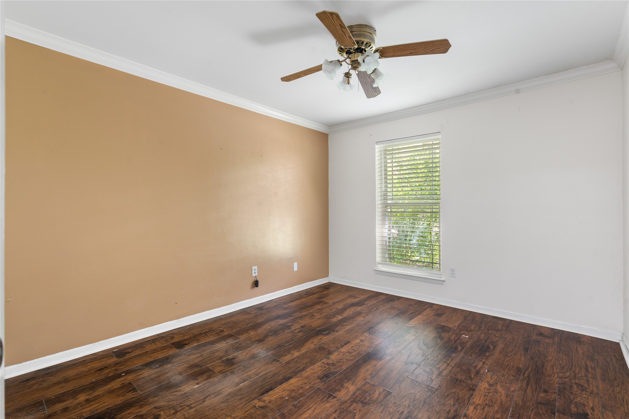 15619 Boulder Oaks Drive Property Photo 21