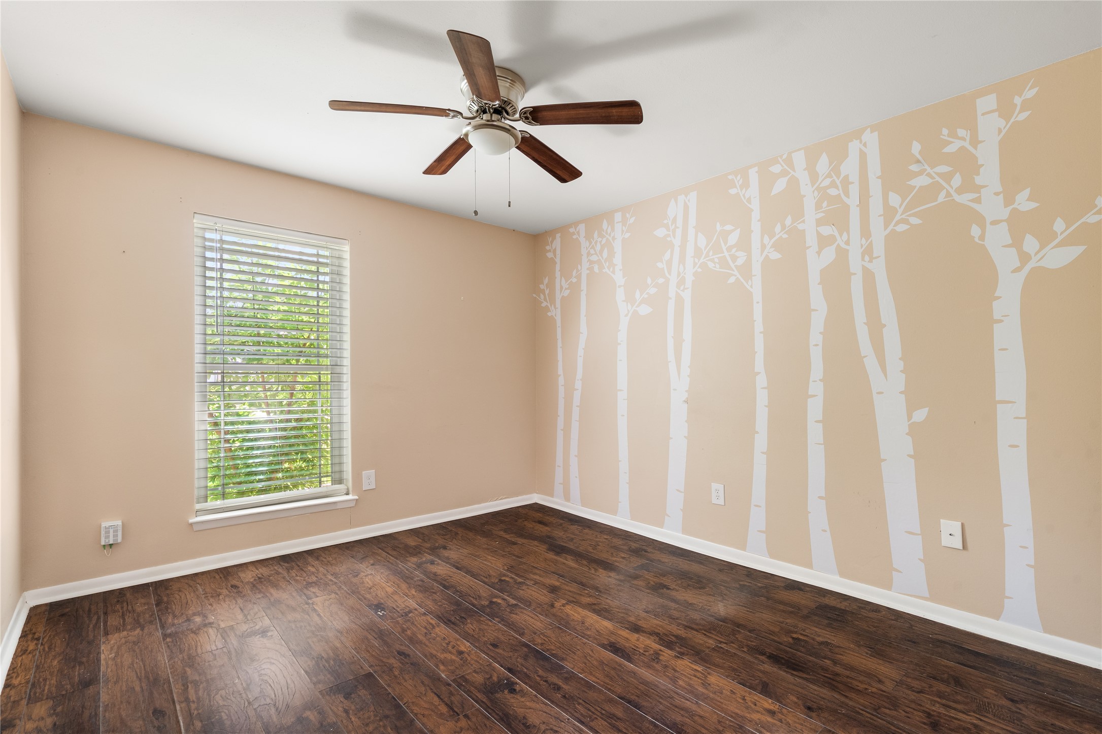 15619 Boulder Oaks Drive Property Photo 22