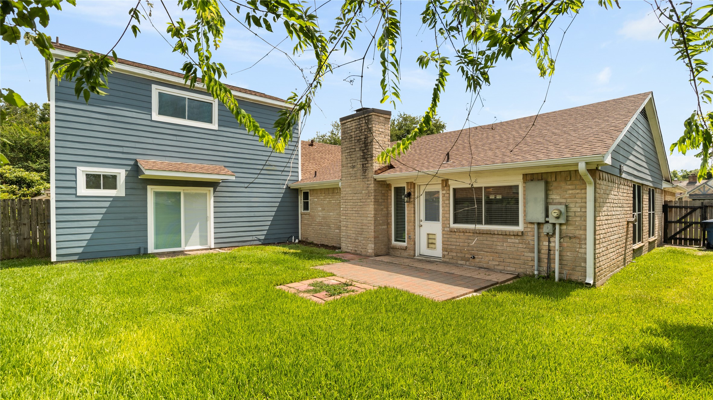 15619 Boulder Oaks Drive Property Photo 28