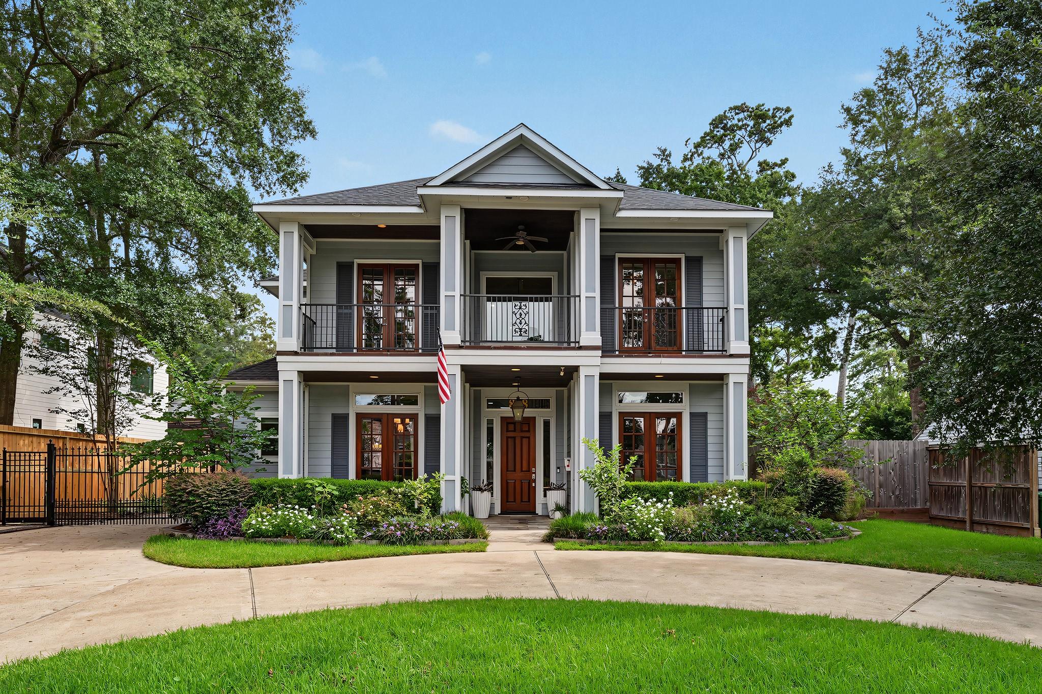 818 W 43rd Street, Houston TX 77018 Property Photo 1