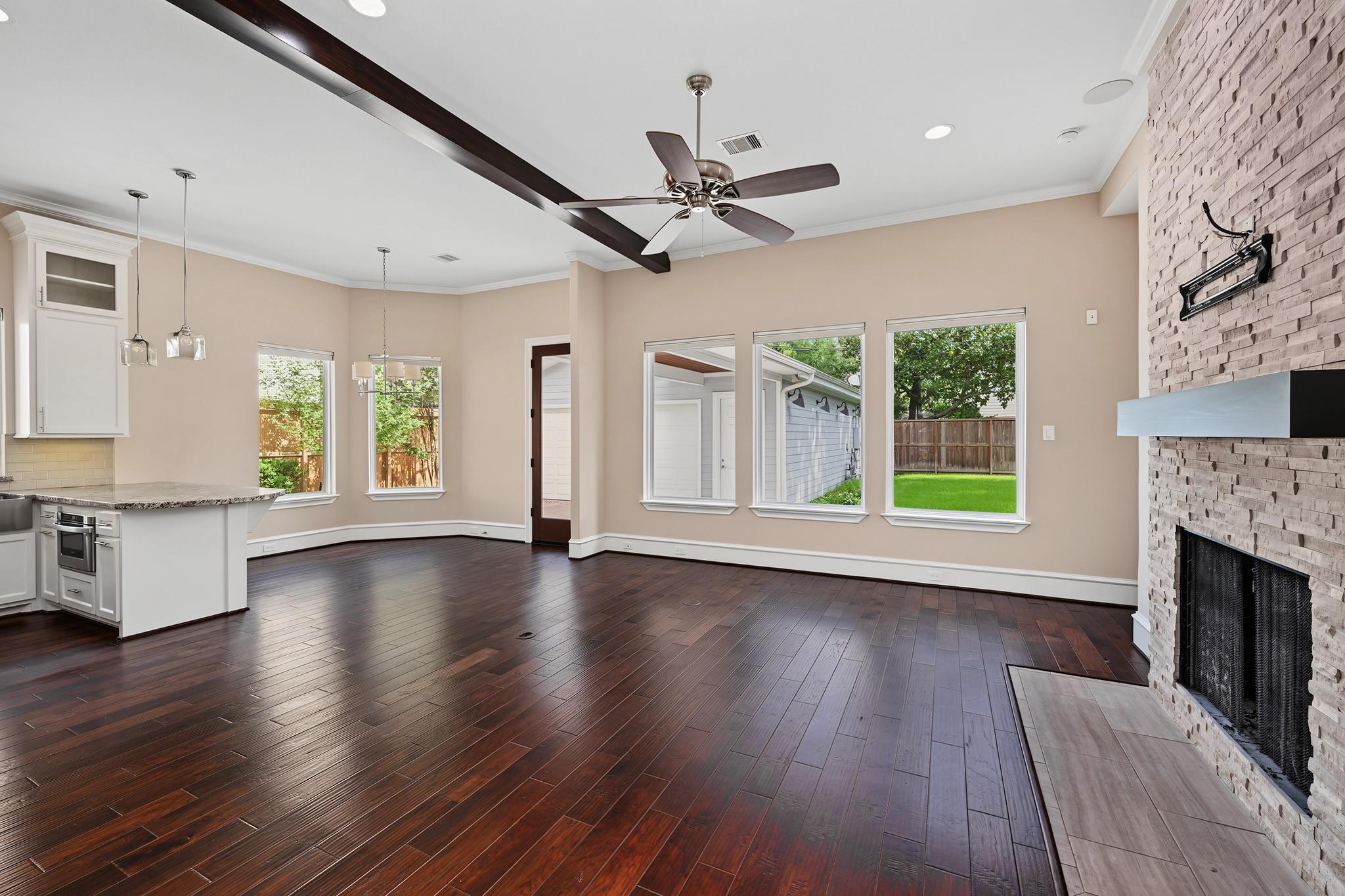 818 W 43rd Street, Houston Tx 77018 Property Photo 7