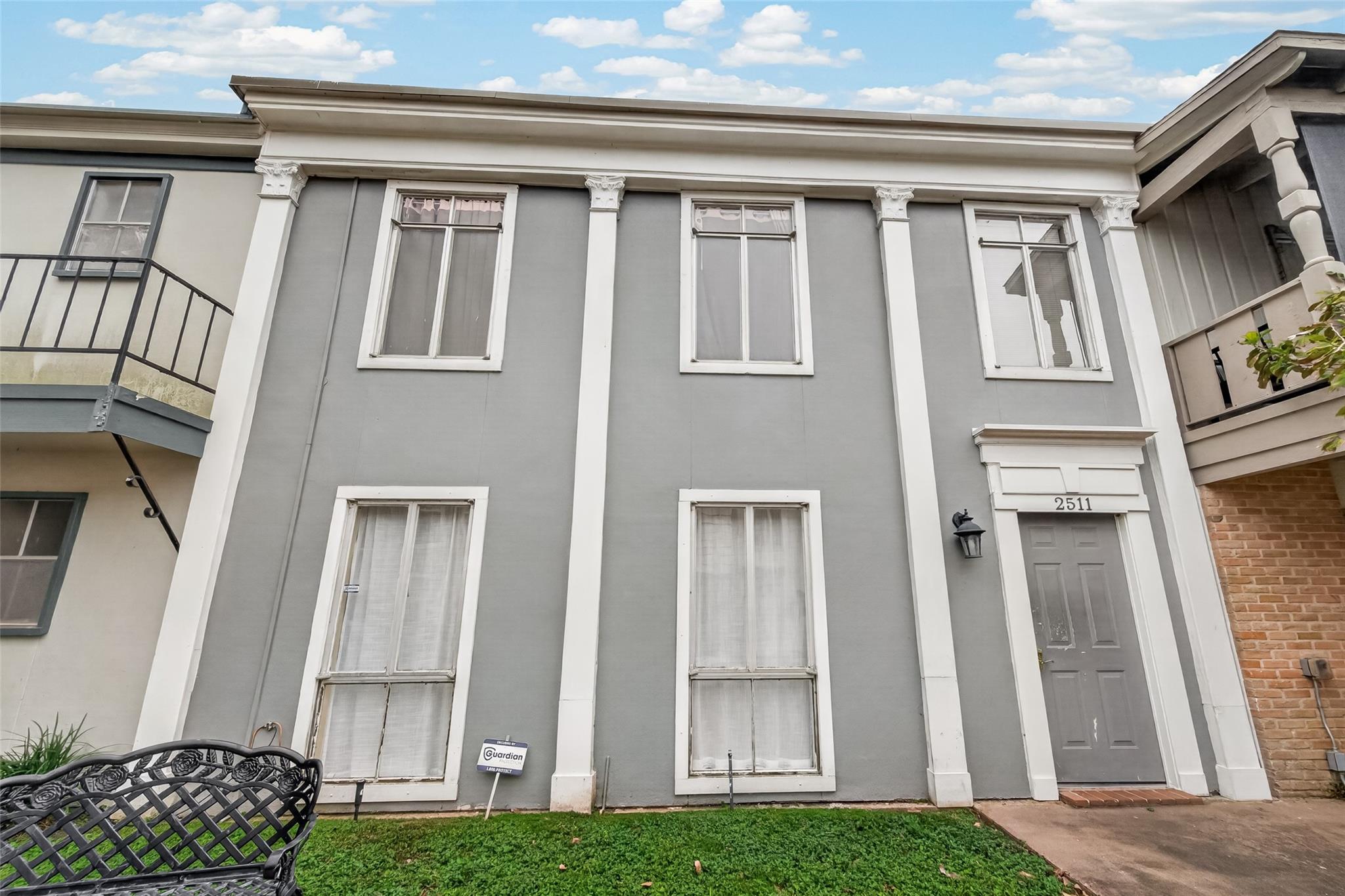 2511 Marilee Lane # 4, Houston Tx 77057 Property Photo 2