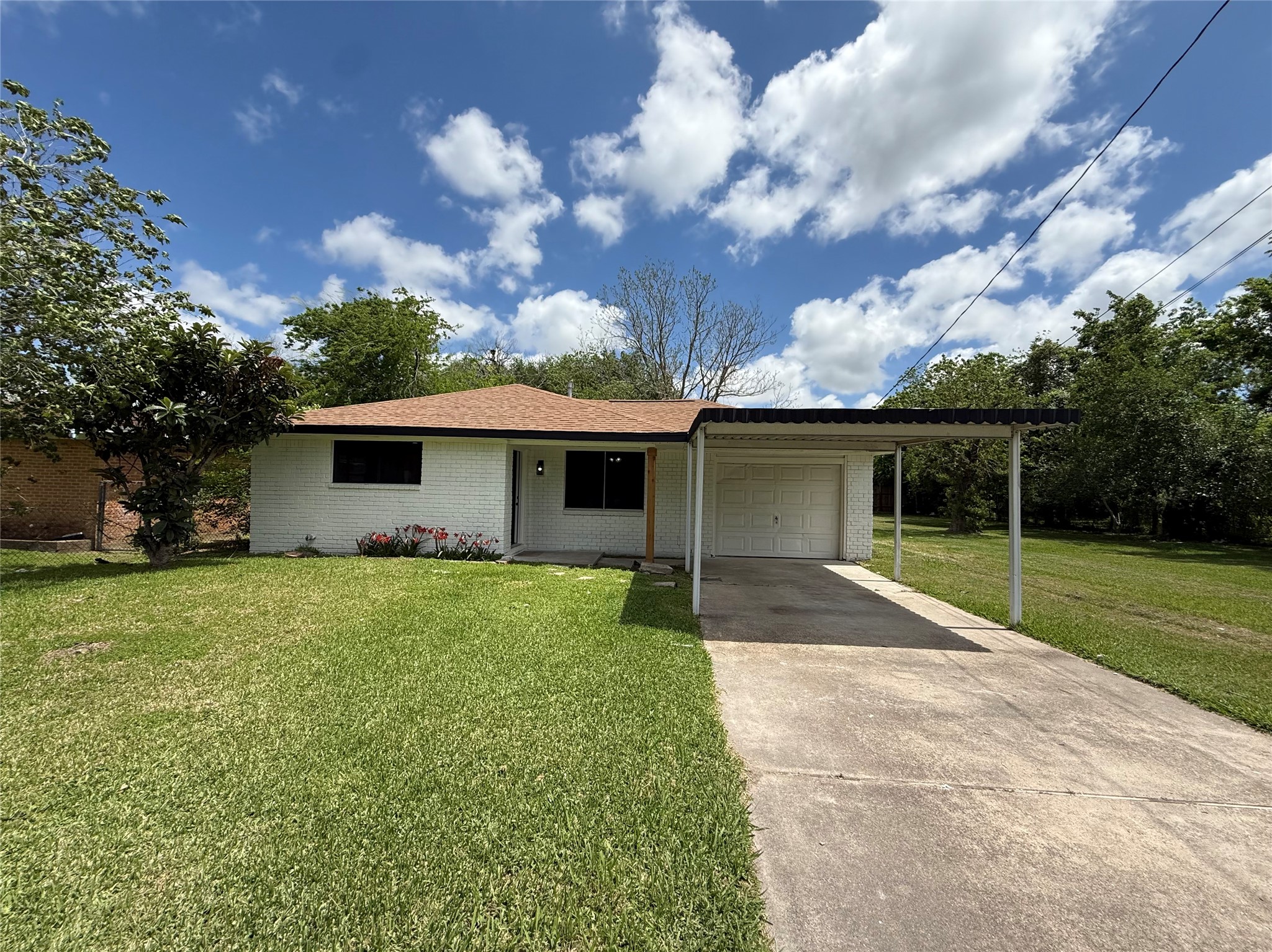 318 S Fulton Street Property Photo