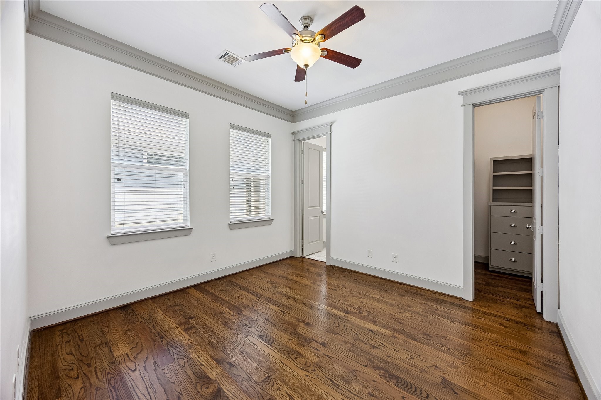 548 Allston Street Property Photo 29