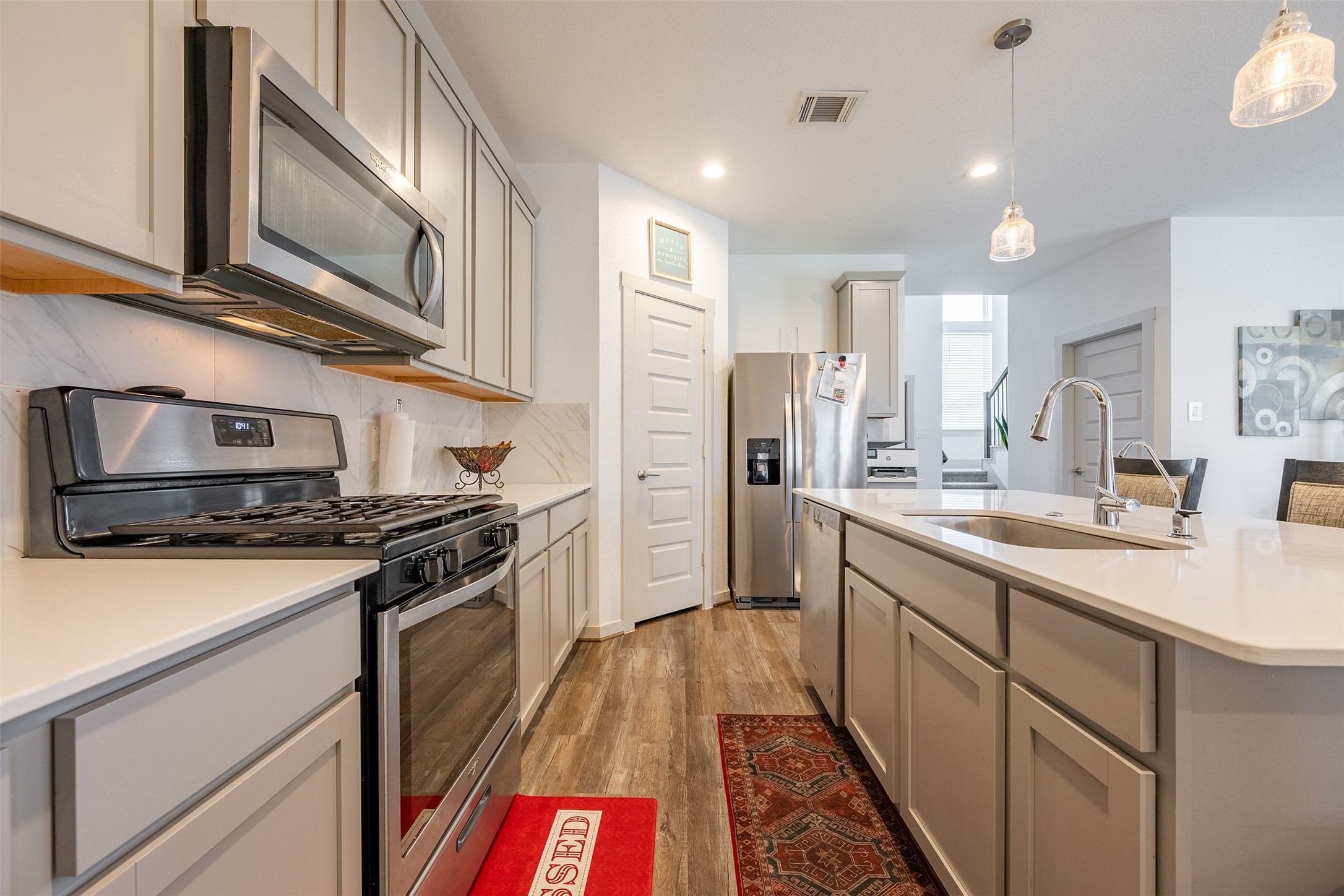 19014 Norbury Park Lane Property Photo 8