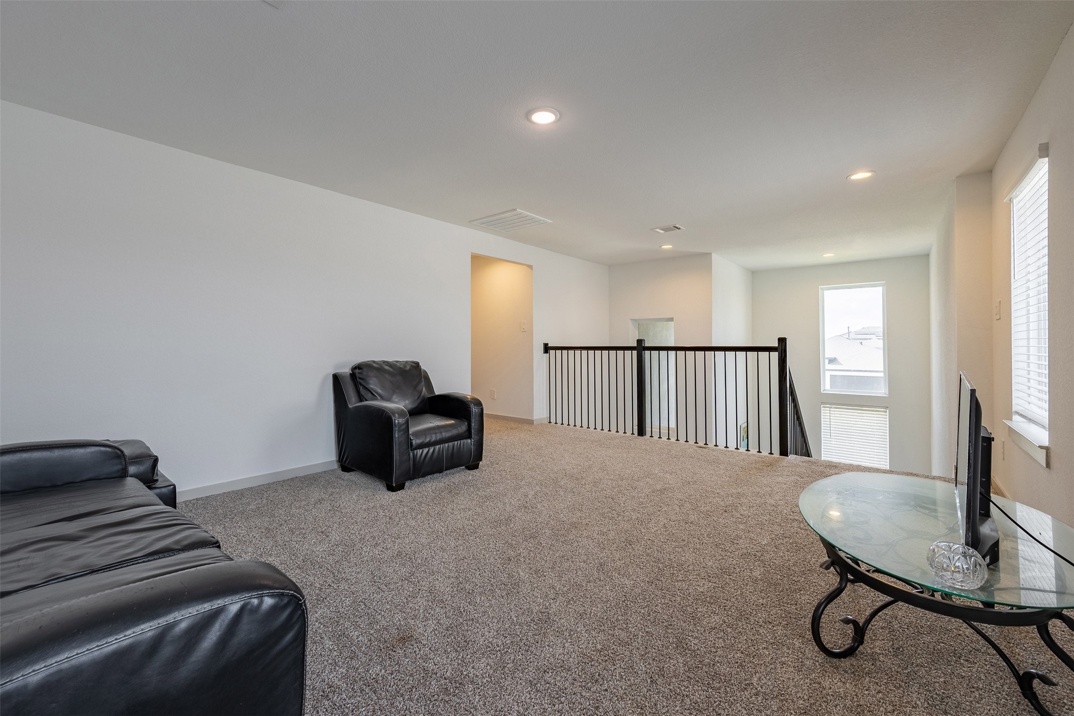 19014 Norbury Park Lane Property Photo 20