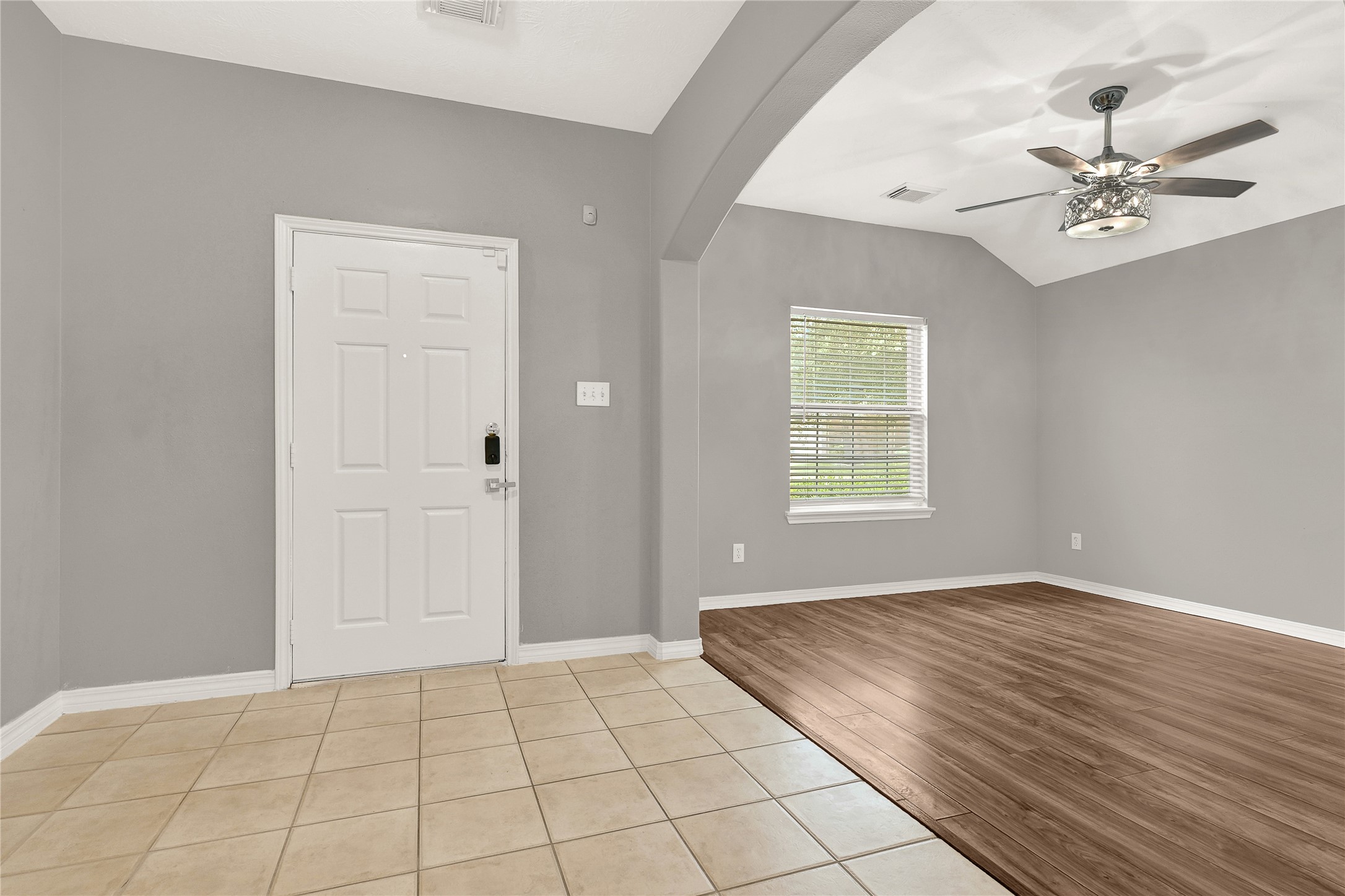 21630 Trilby Way Property Photo 3