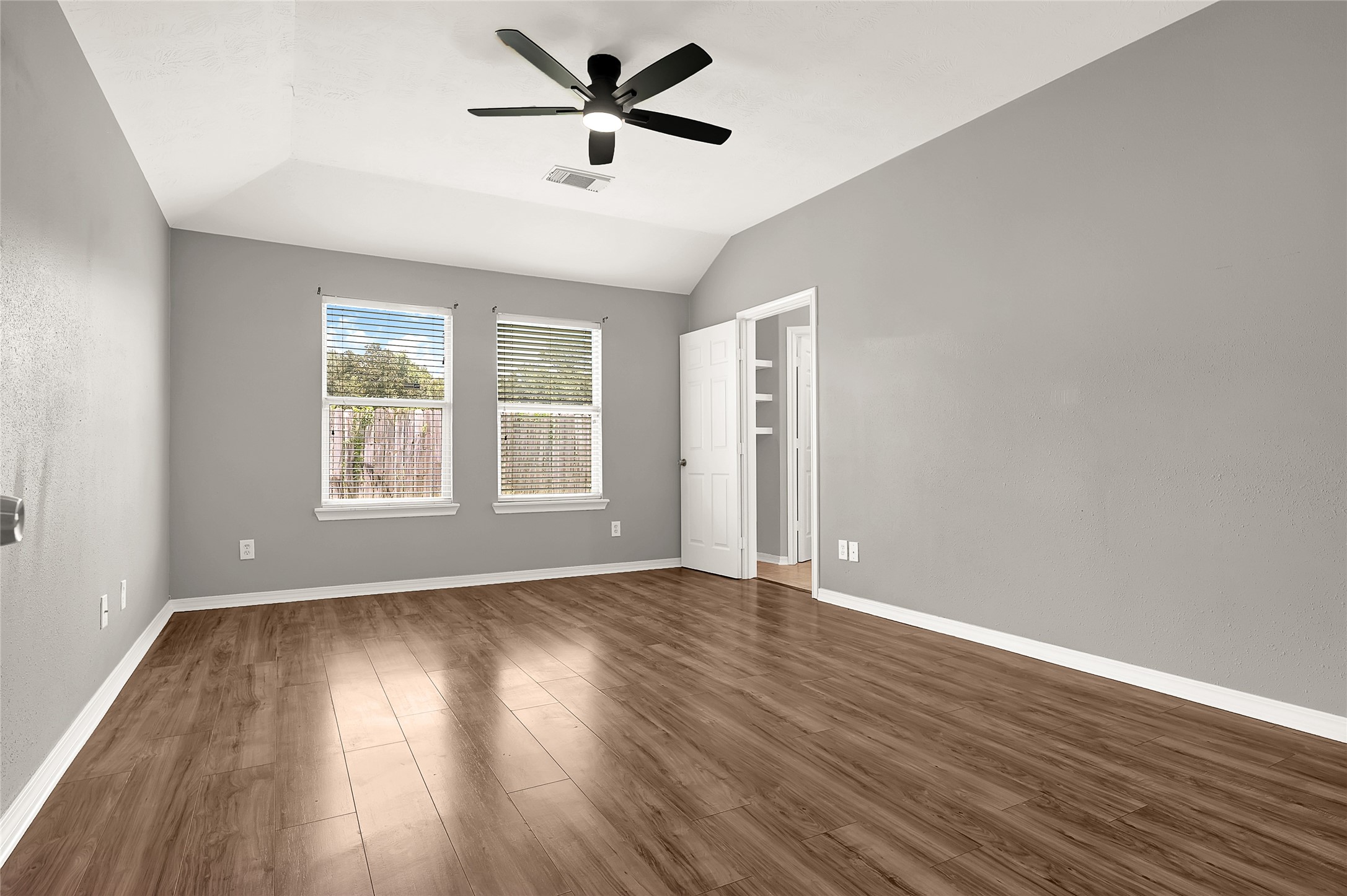 21630 Trilby Way Property Photo 13