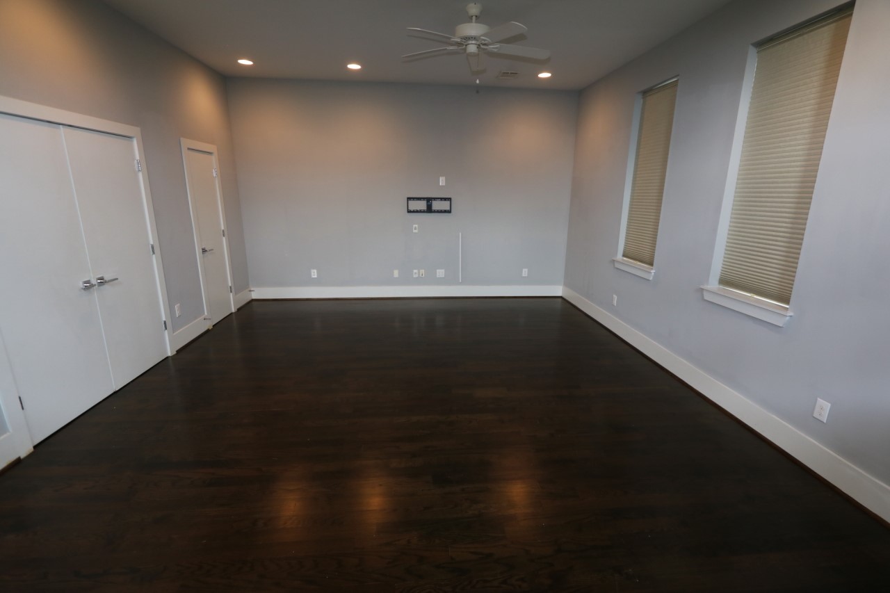 2103 Hadley Street Property Photo 6