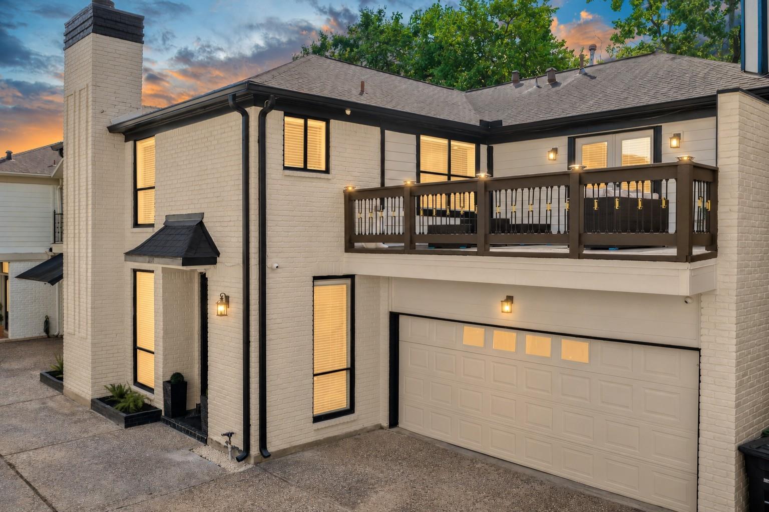 1800 Nantucket Drive, Houston Tx 77057 Property Photo 1