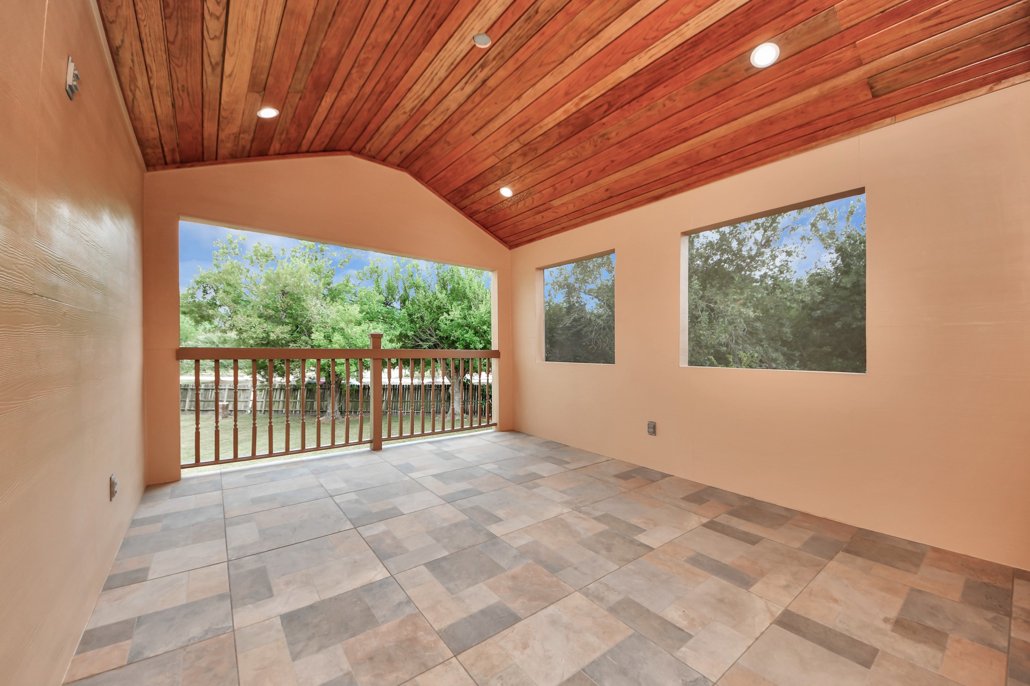 12303 Gambit Dr Property Photo 39