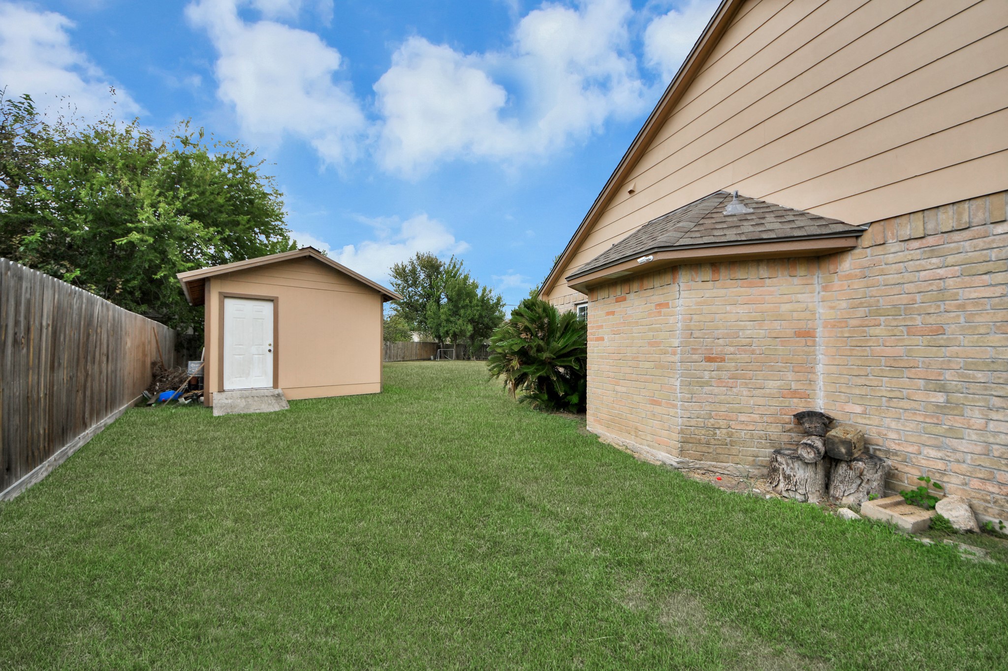 12303 Gambit Dr Property Photo 46