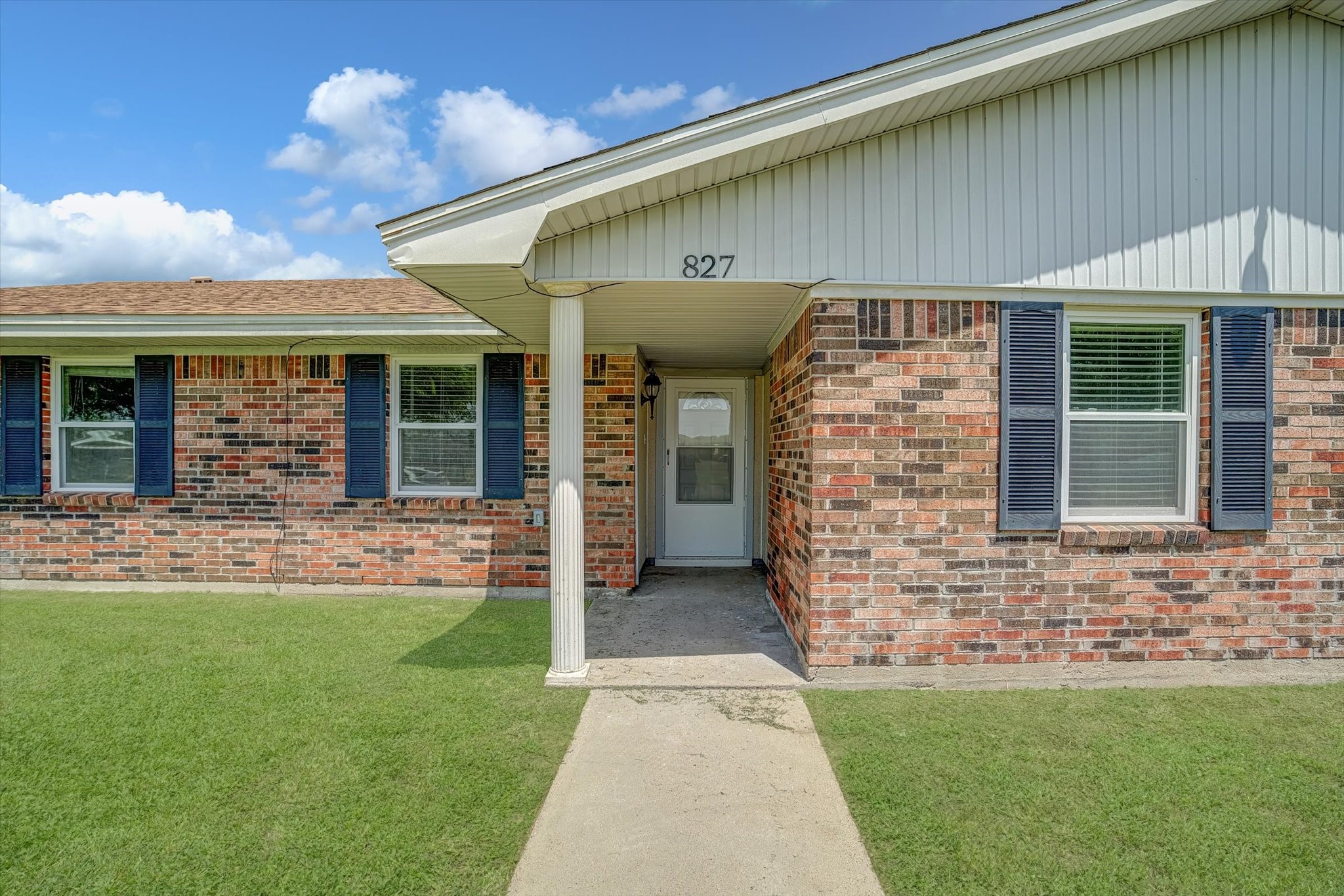 827 Pickney Avenue Property Photo 4