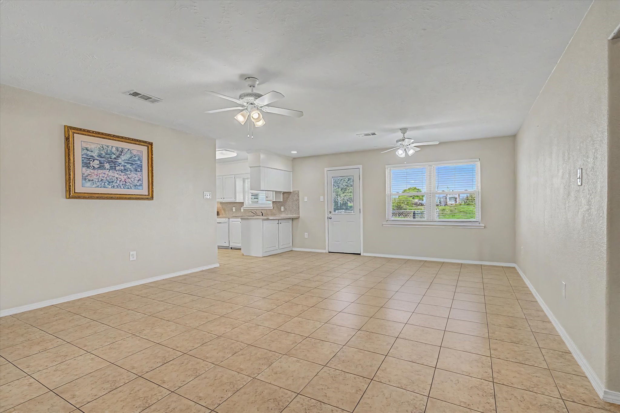 827 Pickney Avenue Property Photo 10