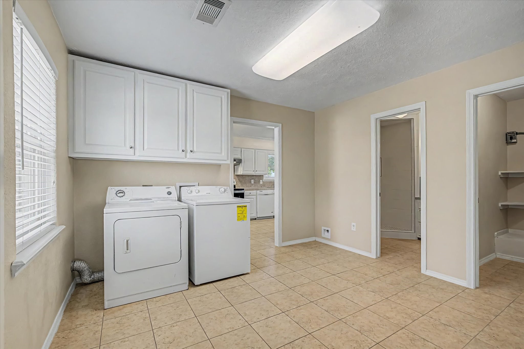 827 Pickney Avenue Property Photo 34