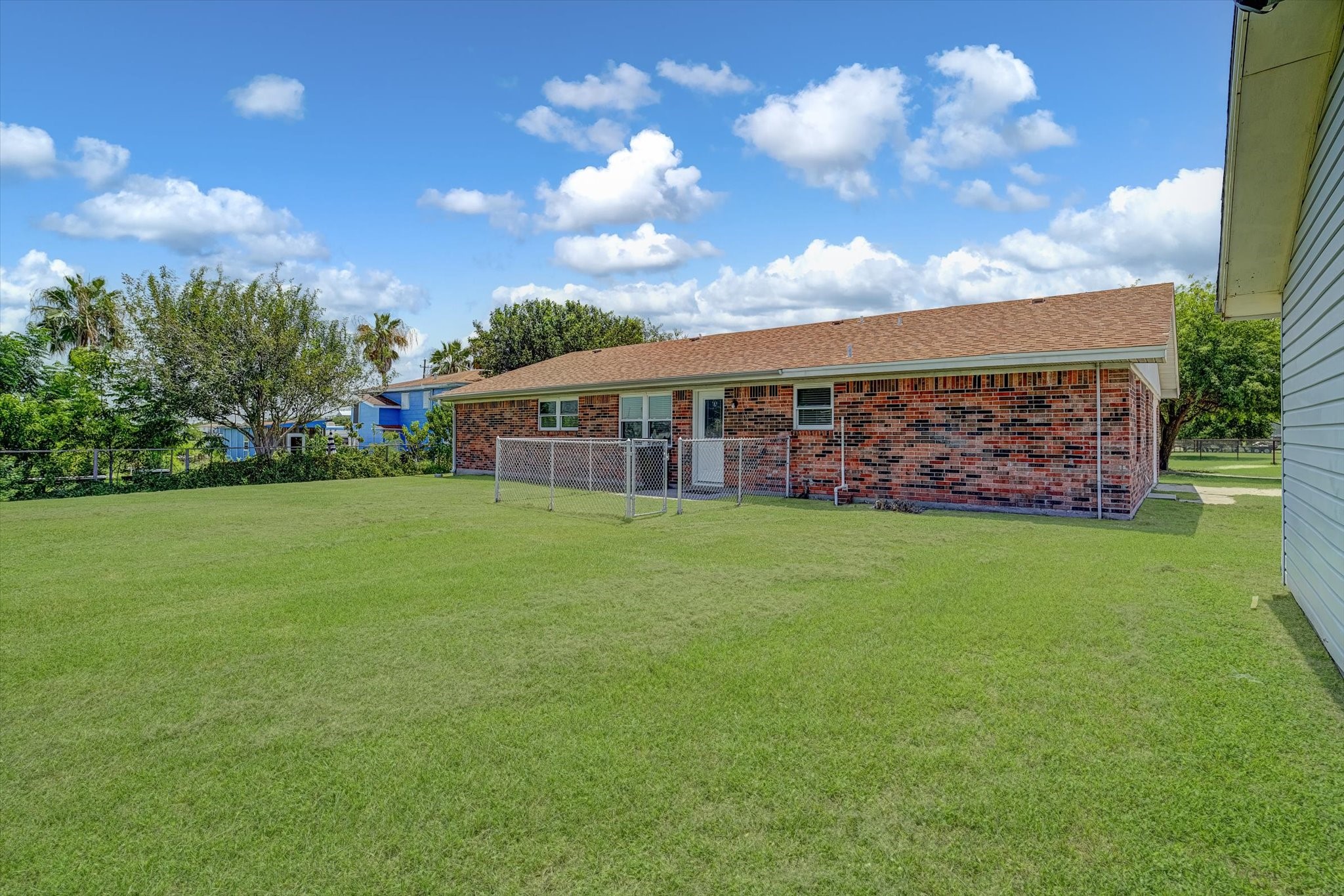 827 Pickney Avenue Property Photo 43