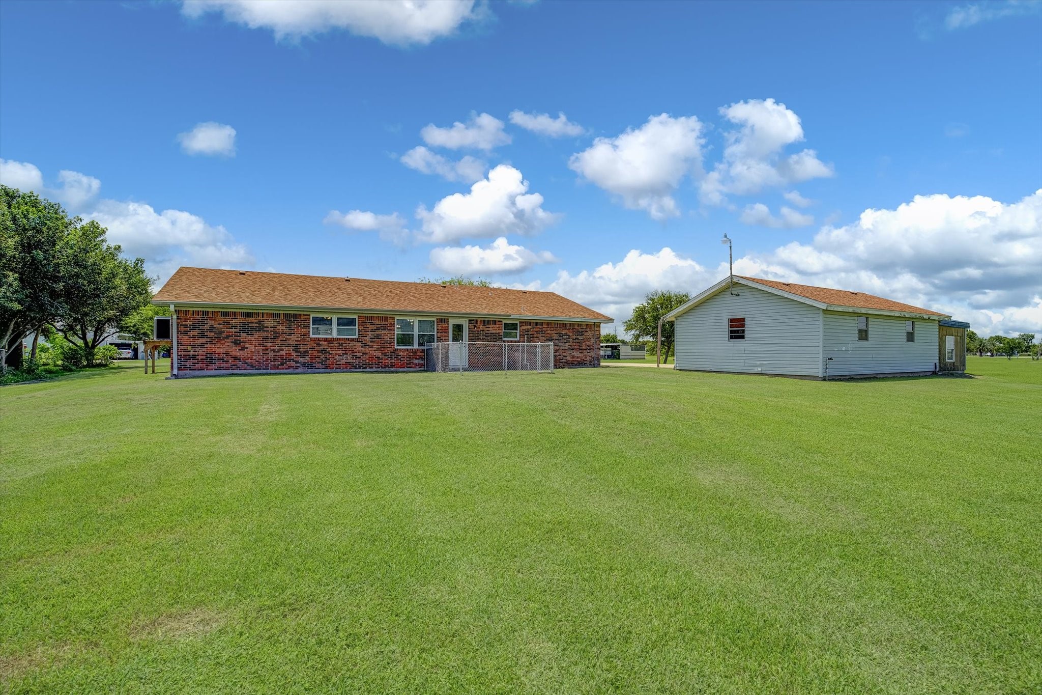 827 Pickney Avenue Property Photo 44