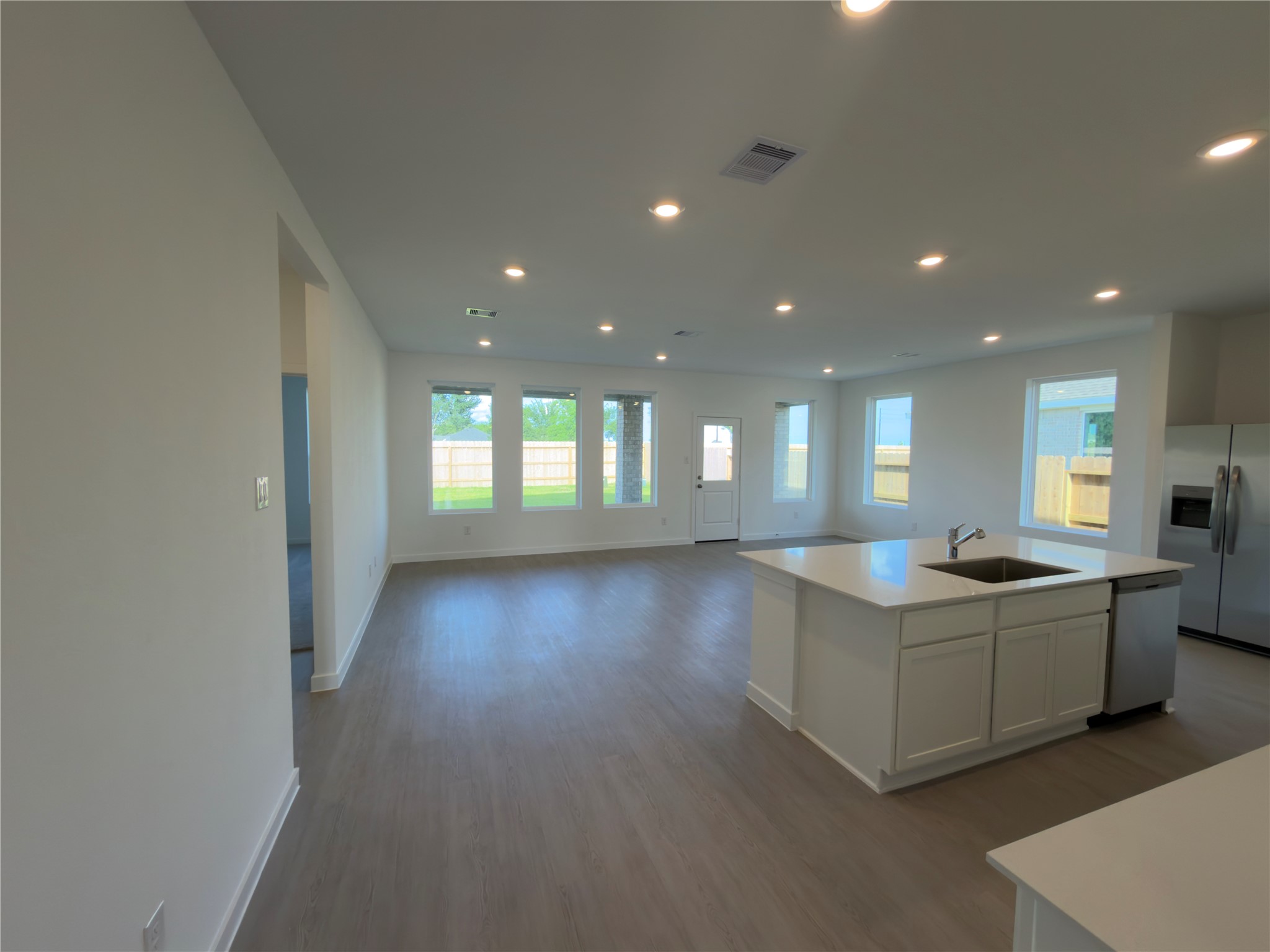 7919 Evening Emerald Drive Property Photo 7