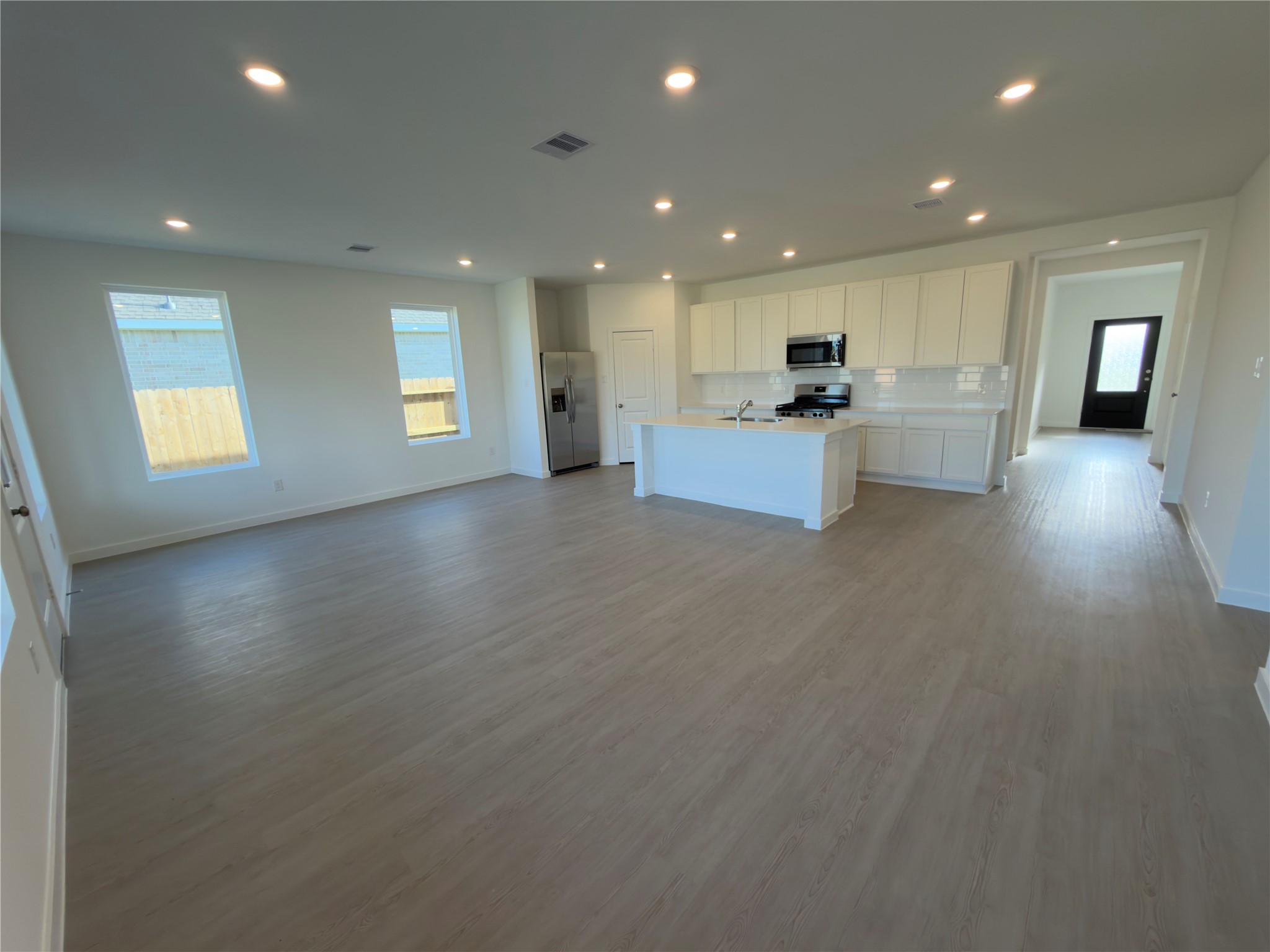 7919 Evening Emerald Drive Property Photo 11