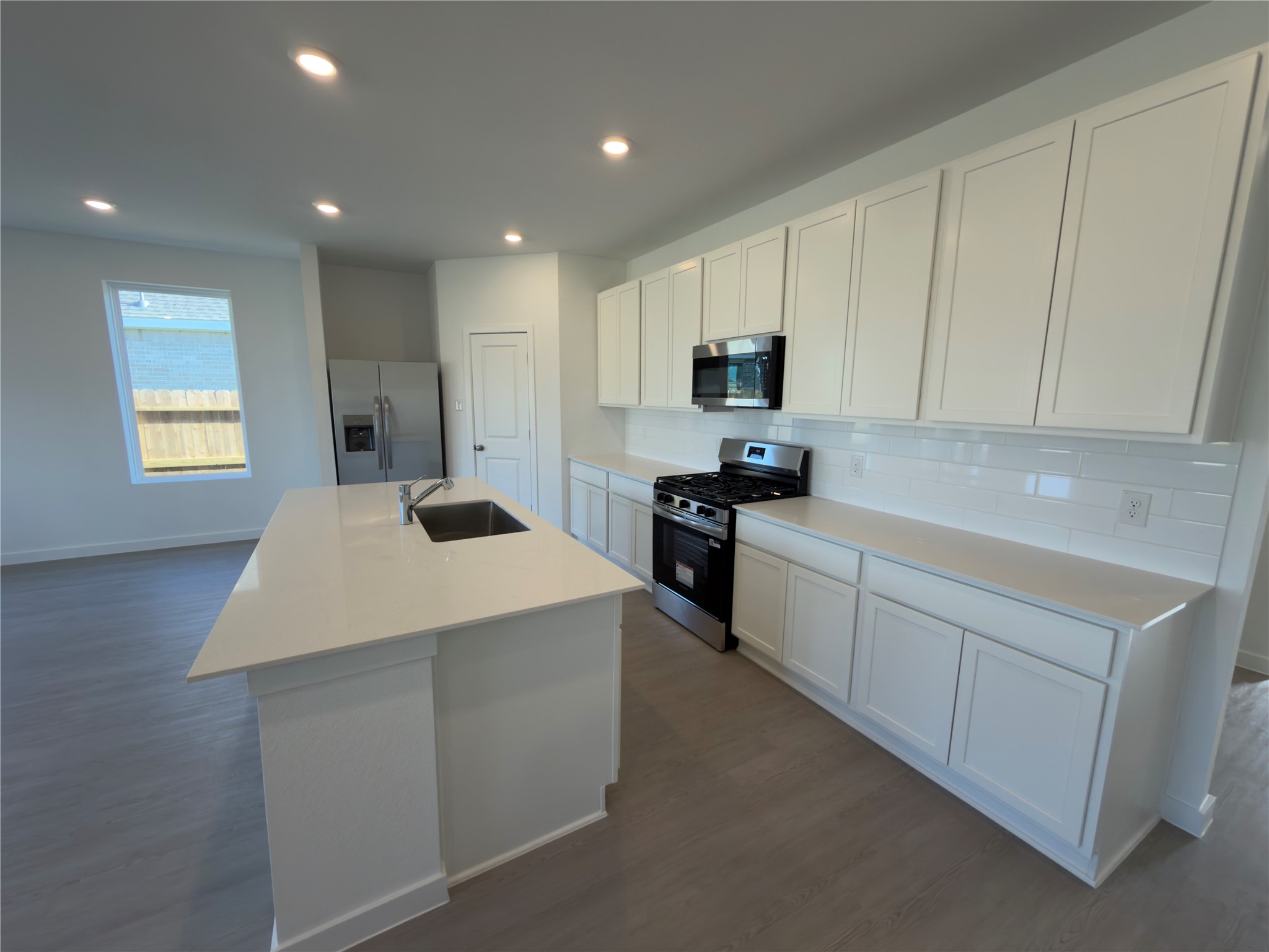 7919 Evening Emerald Drive Property Photo 13