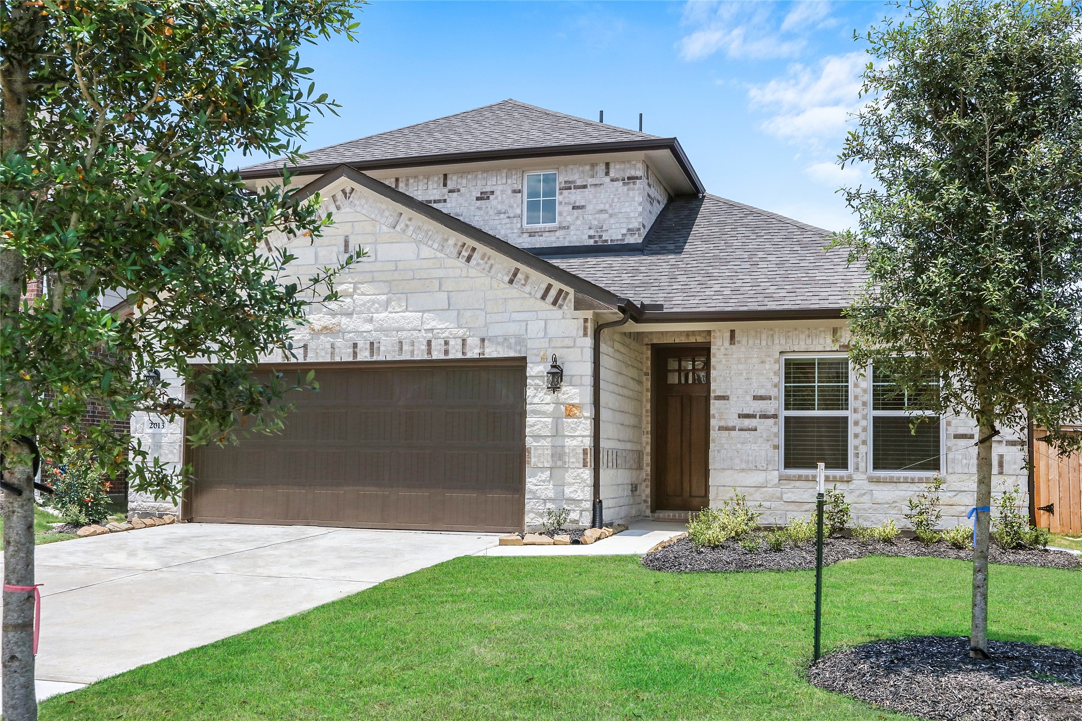 2013 Woodland Pine Court Property Photo 2