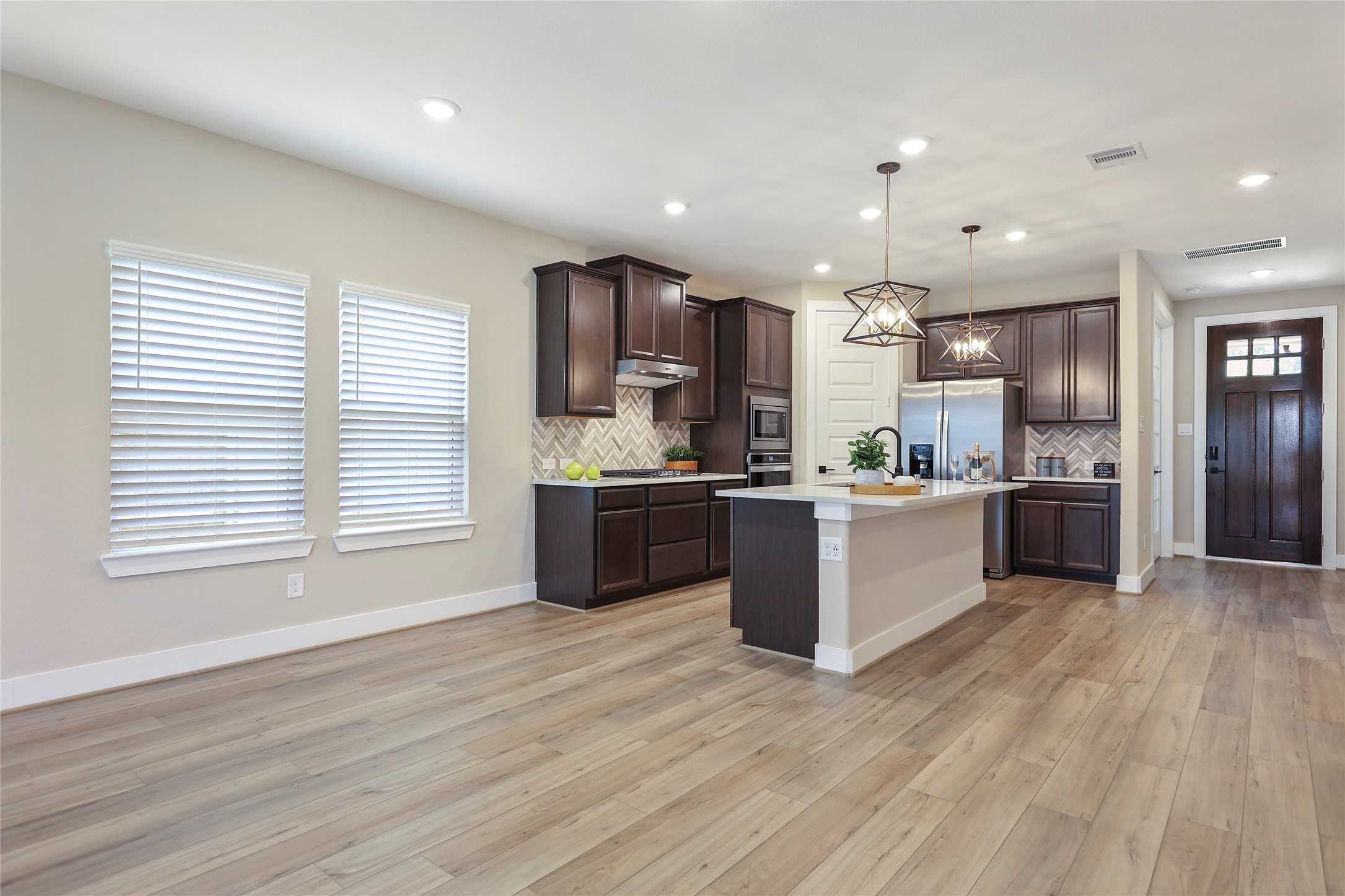 2013 Woodland Pine Court Property Photo 8