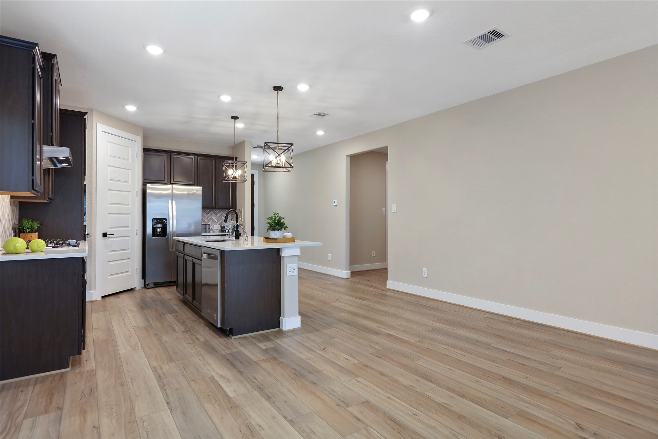 2013 Woodland Pine Court Property Photo 9
