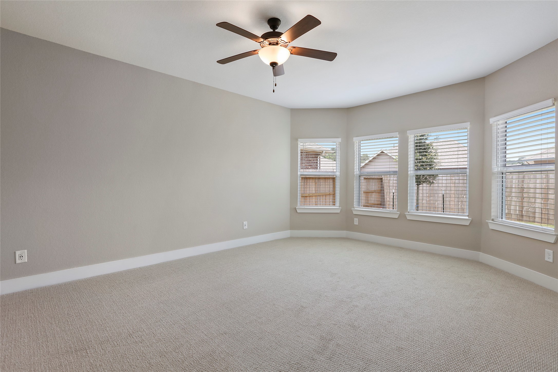 2013 Woodland Pine Court Property Photo 20