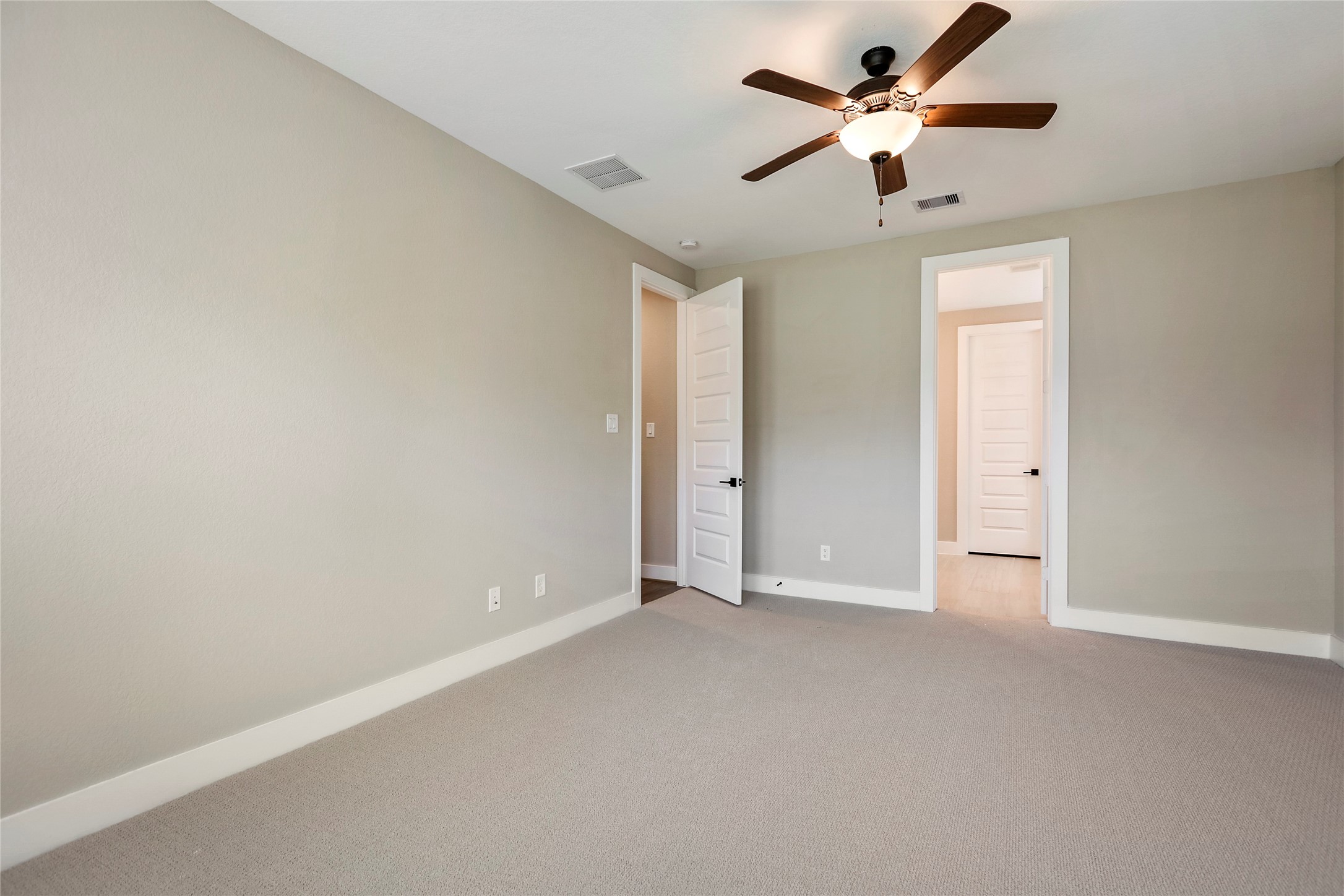 2013 Woodland Pine Court Property Photo 21