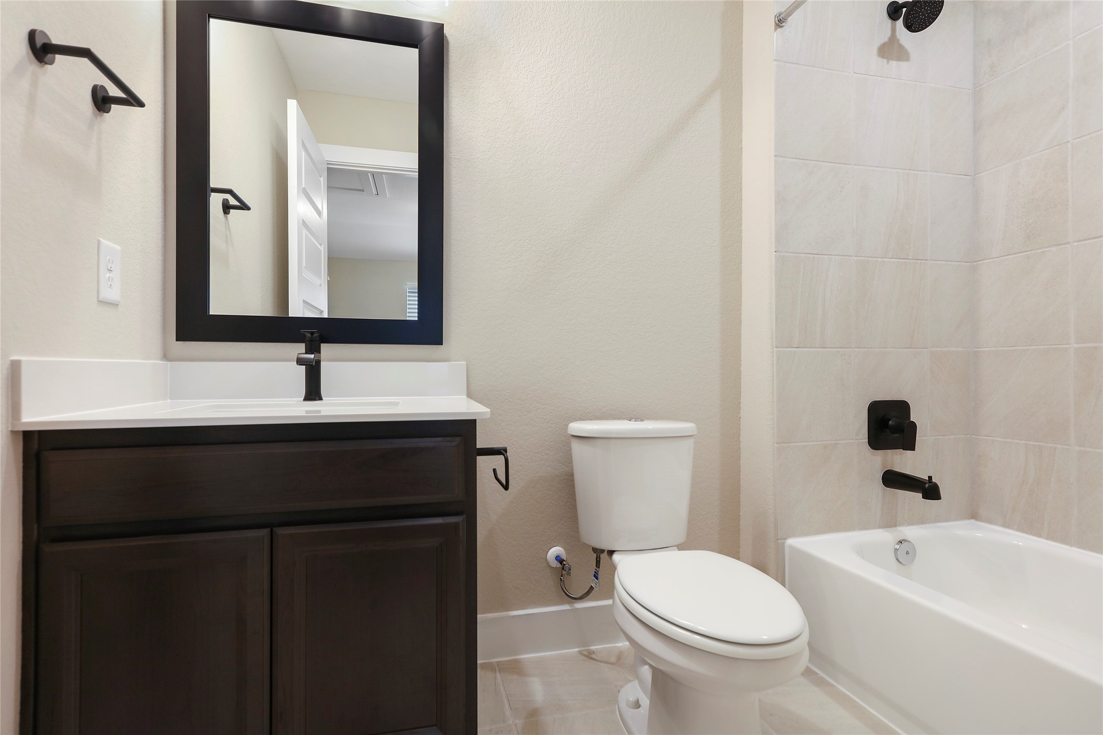 2013 Woodland Pine Court Property Photo 34