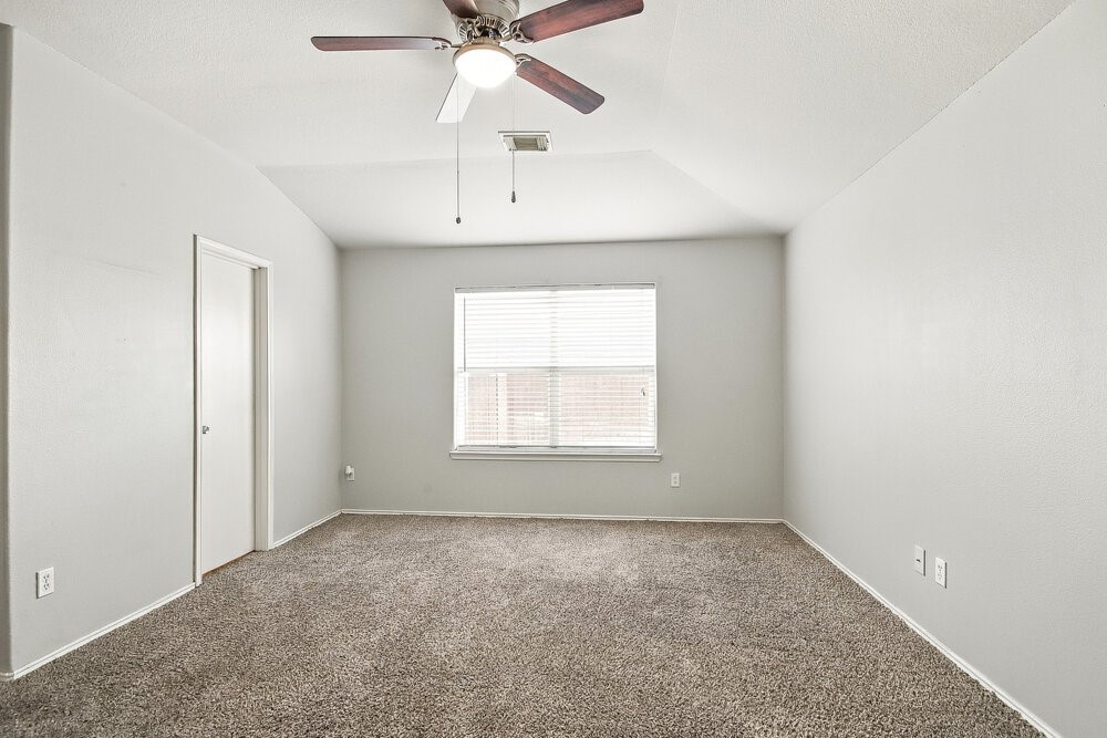 20110 Pinto Ridge Drive Property Photo 8