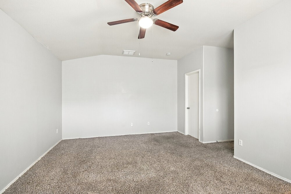 20110 Pinto Ridge Drive Property Photo 9