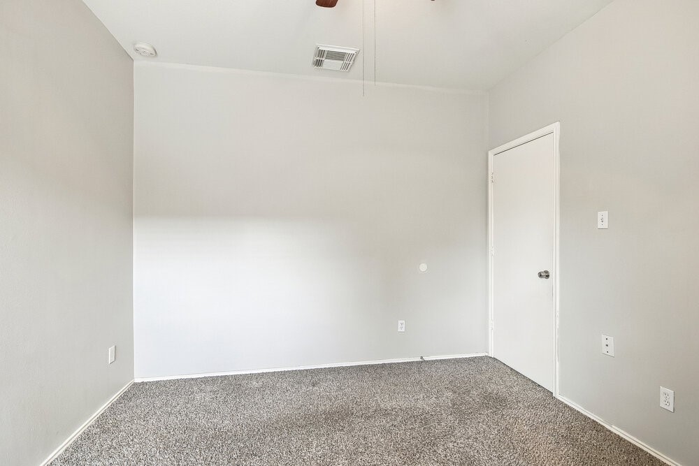 20110 Pinto Ridge Drive Property Photo 14