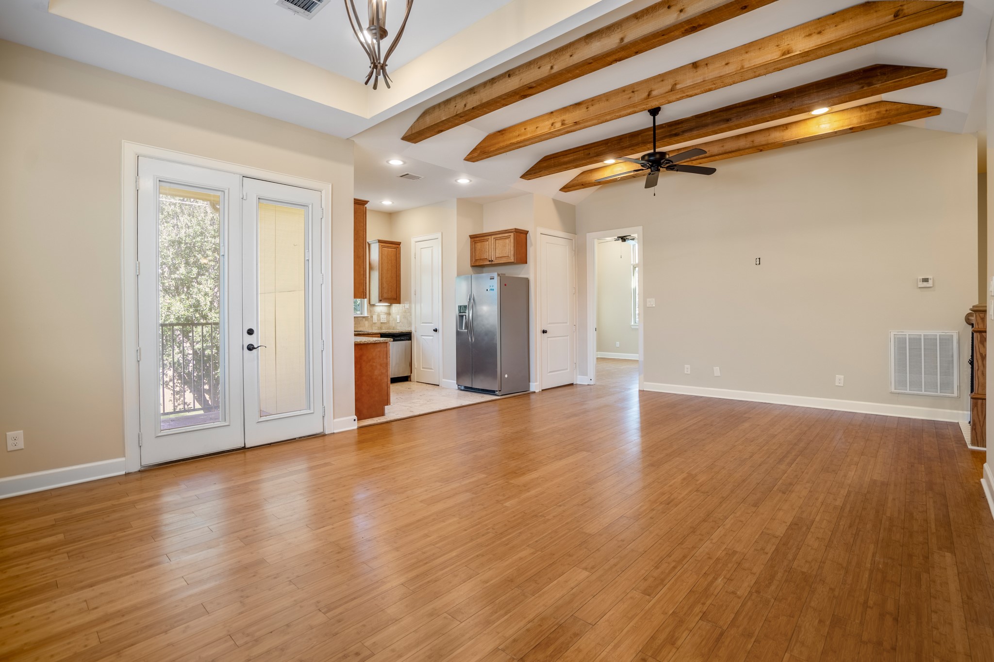 104 Estelle Street Property Photo 1