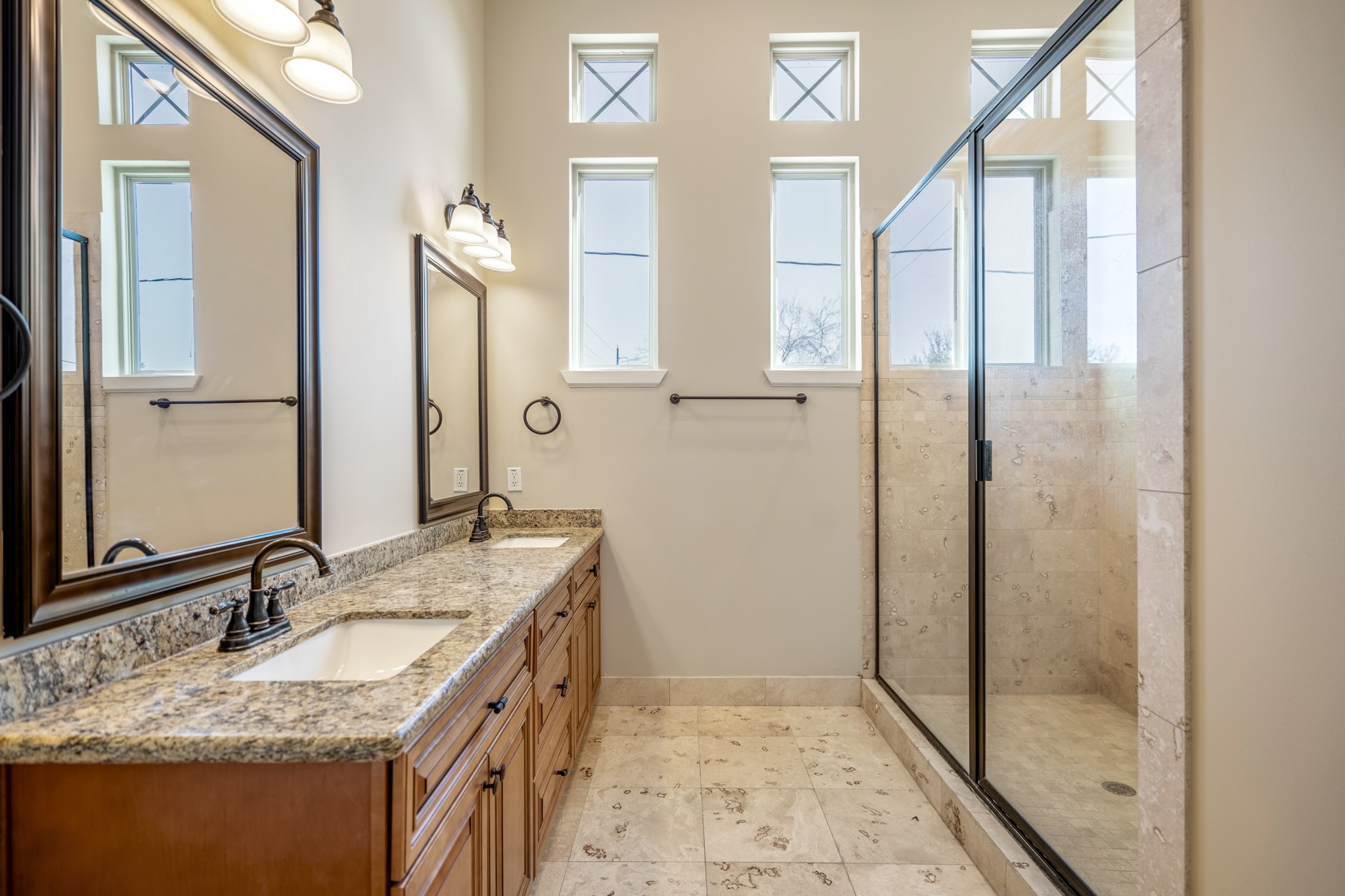 104 Estelle Street Property Photo 25