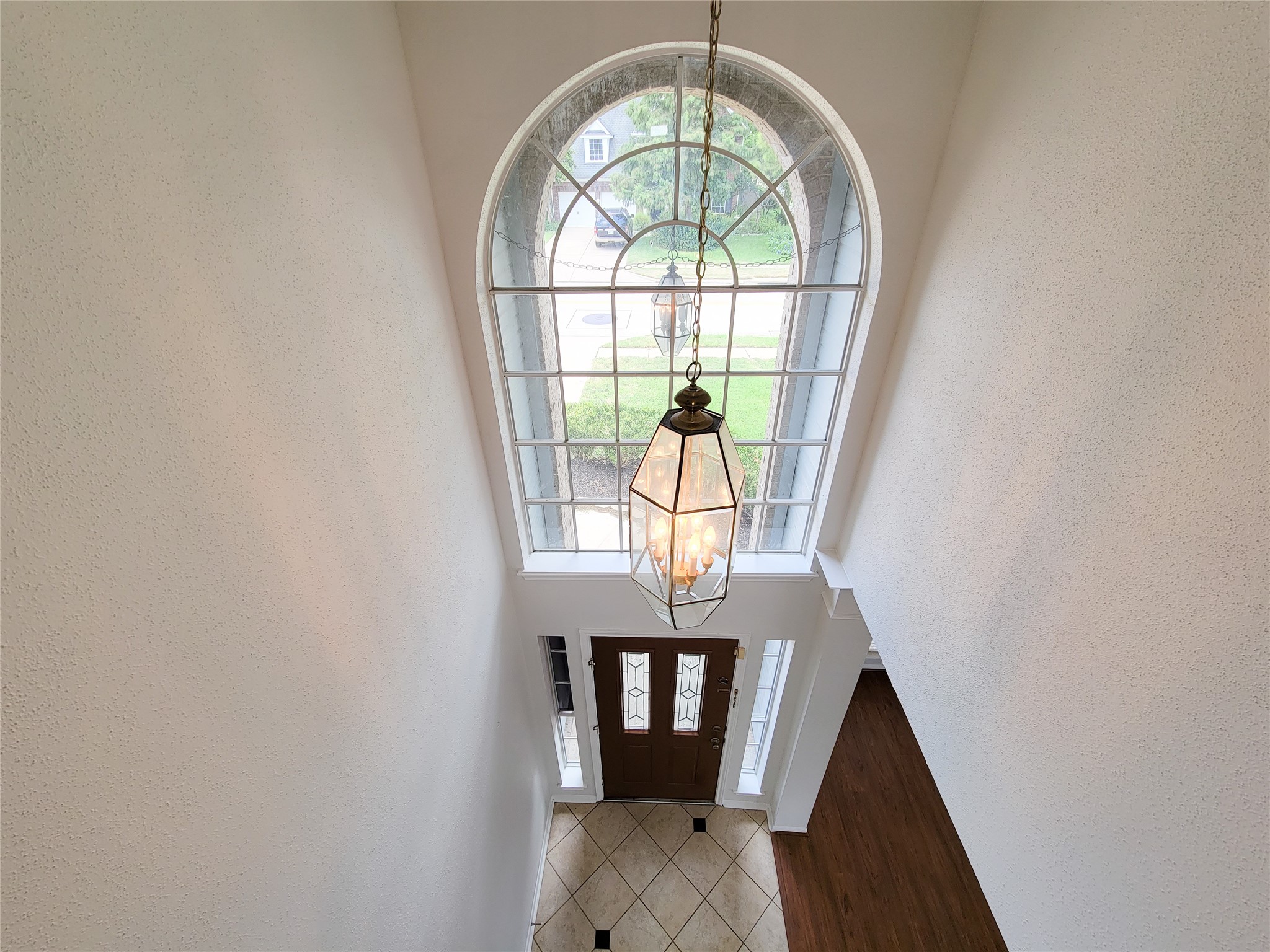 17403 Canyon Knoll Drive Property Photo 4