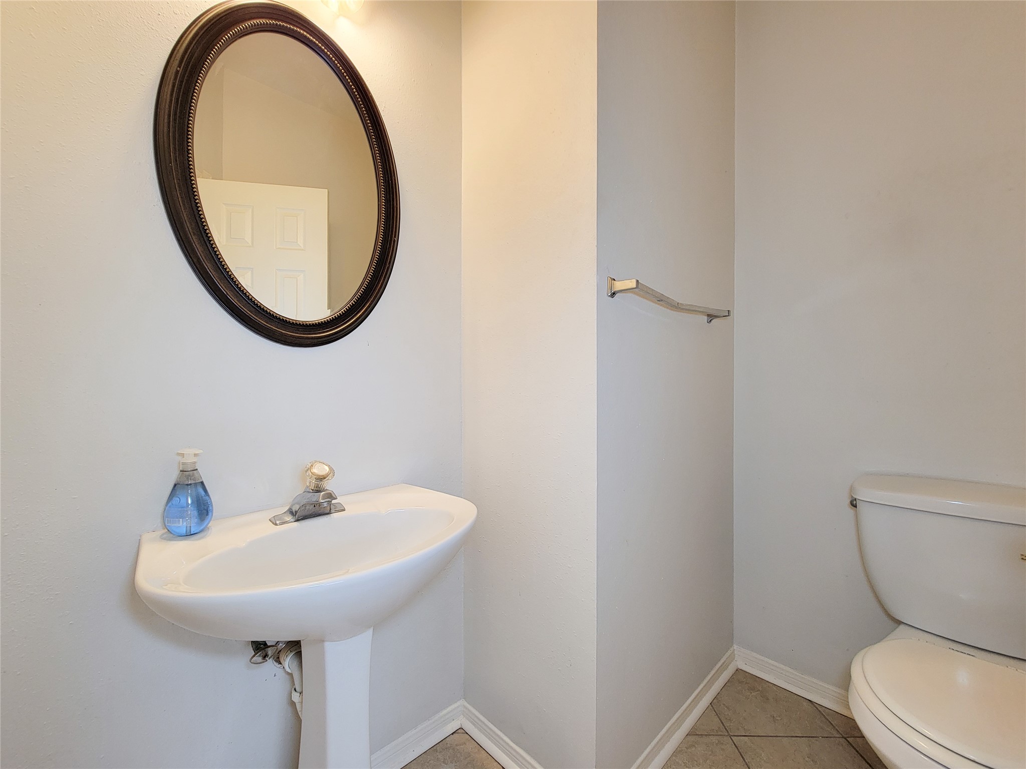 17403 Canyon Knoll Drive Property Photo 23