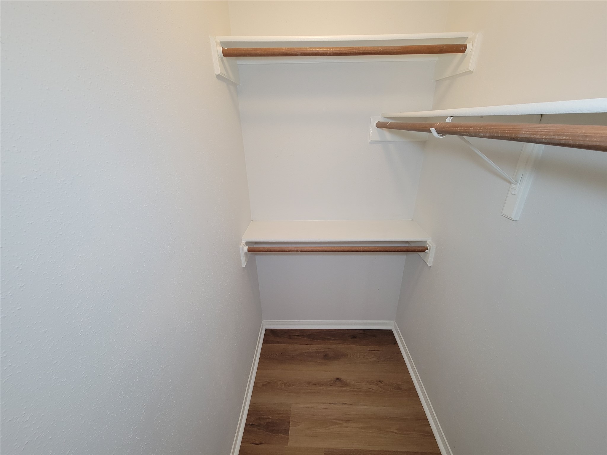 17403 Canyon Knoll Drive Property Photo 29