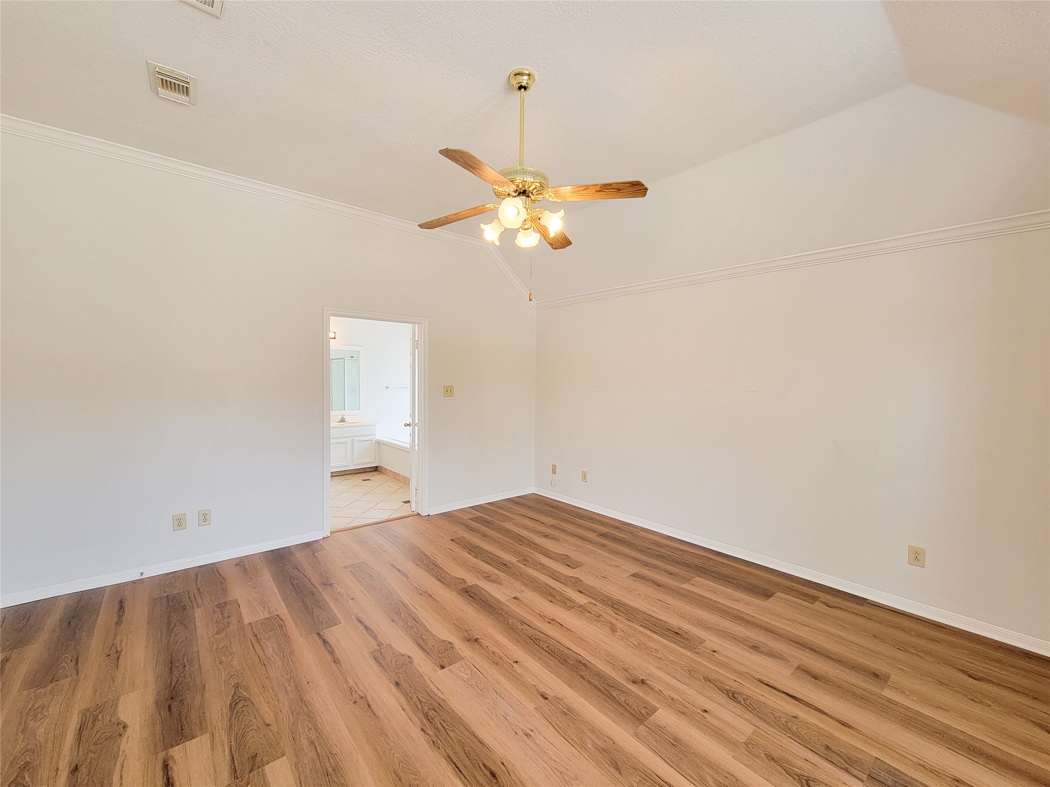 17403 Canyon Knoll Drive Property Photo 30