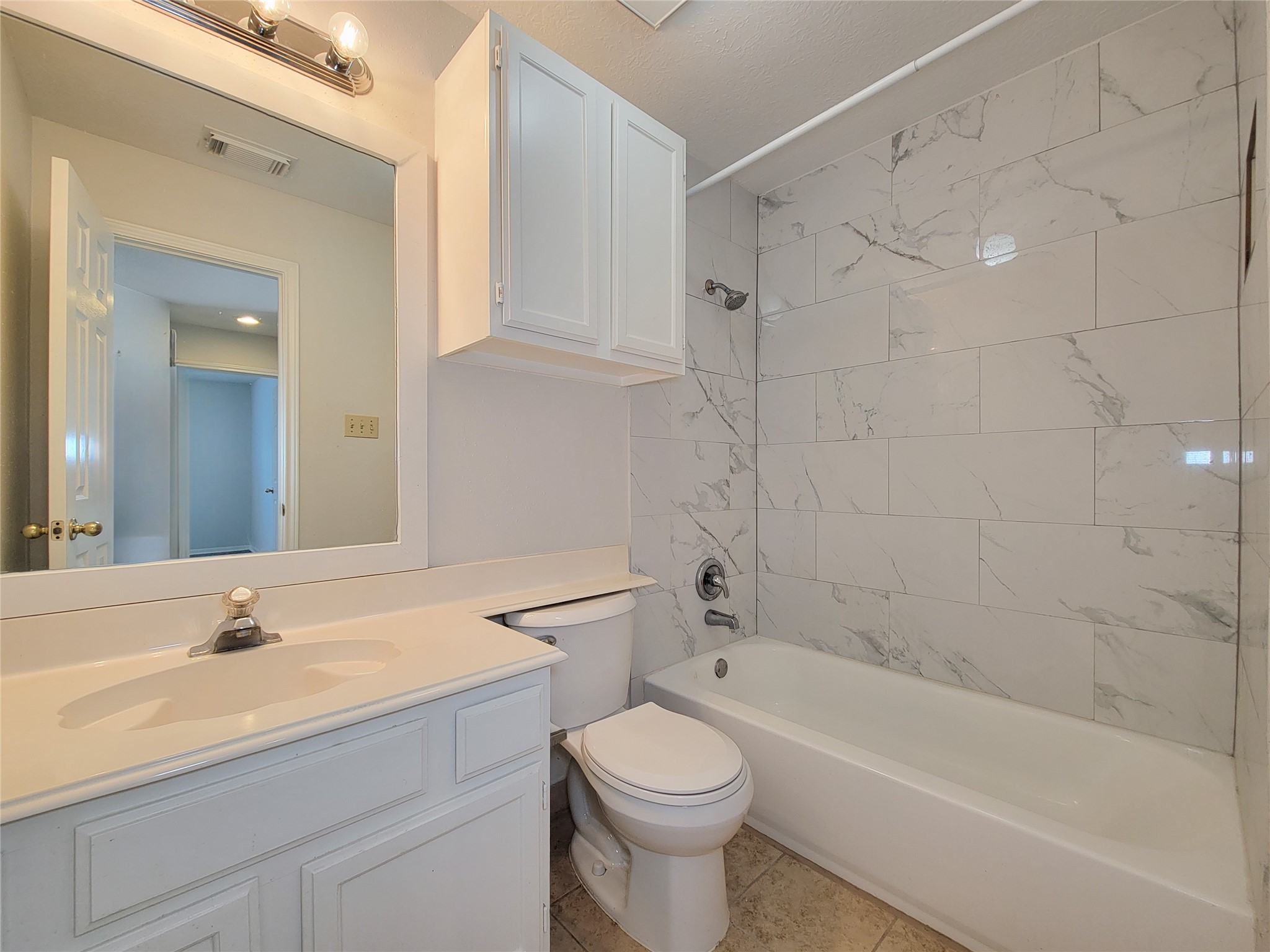 17403 Canyon Knoll Drive Property Photo 34